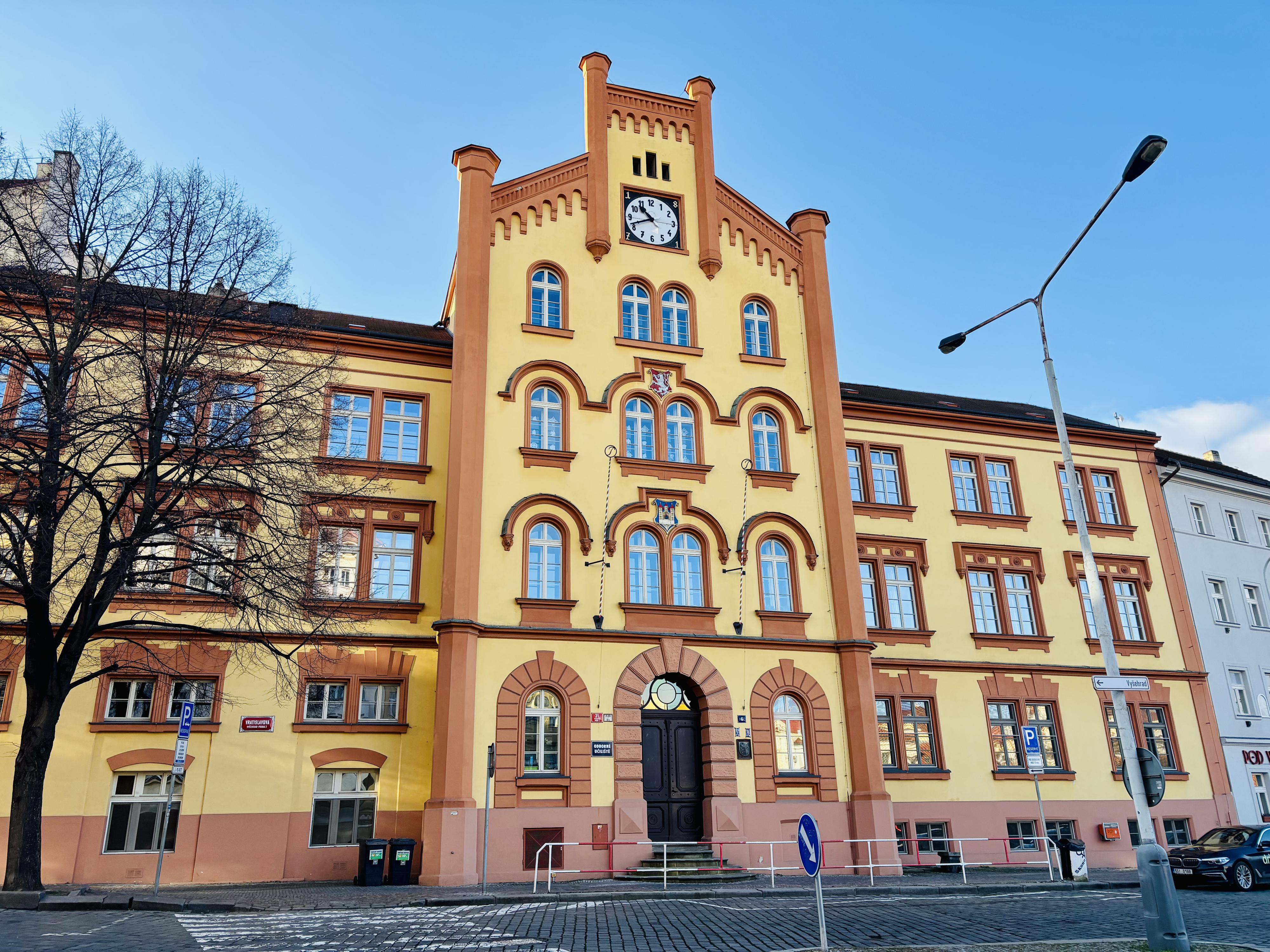 Odborné učiliště Vyšehrad foto 5