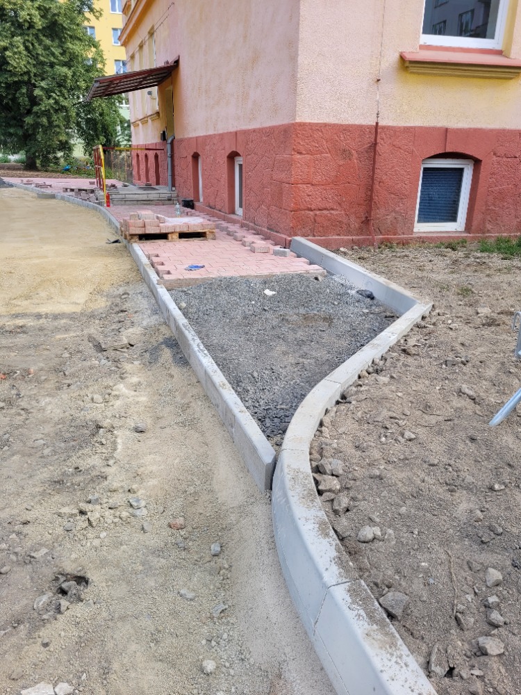 Stavební a zemní práce - Lubomír Hanko foto 3