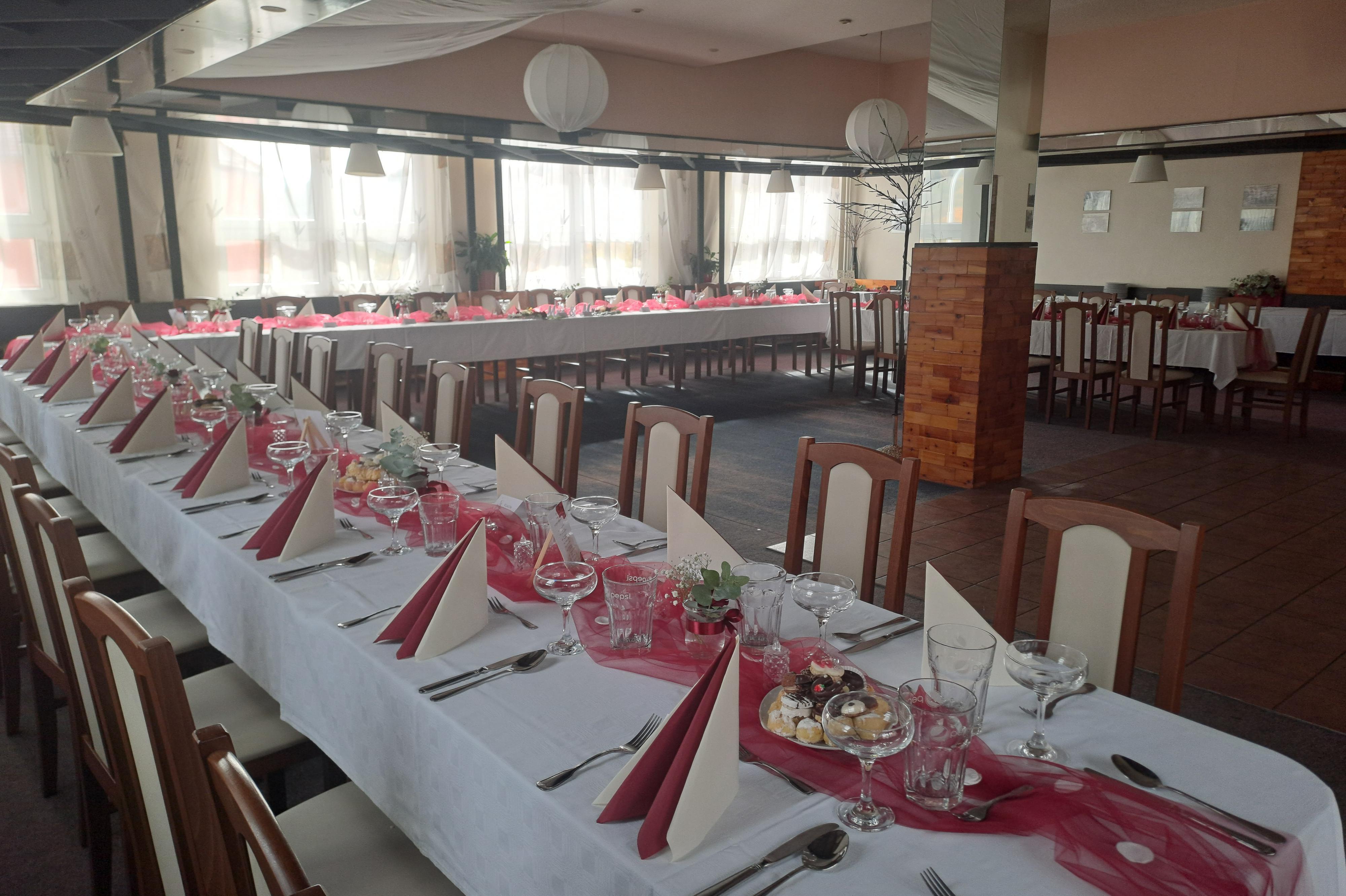 Restaurace Větrník Adamov