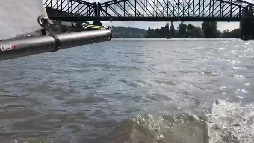Škola a kurzy jachtingu Lipno foto 2 (náhled videa)
