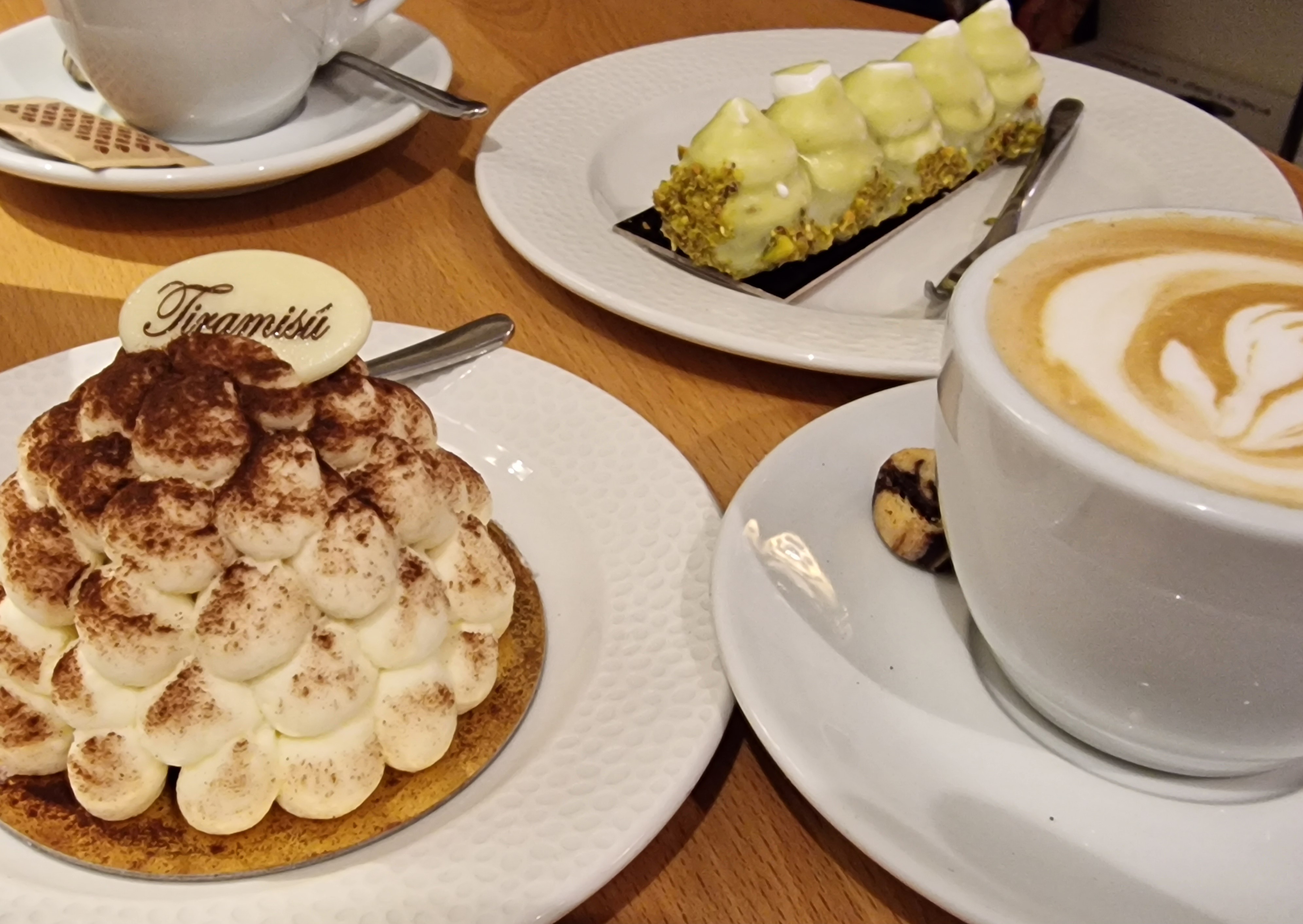 Velká Dobrá kavárna