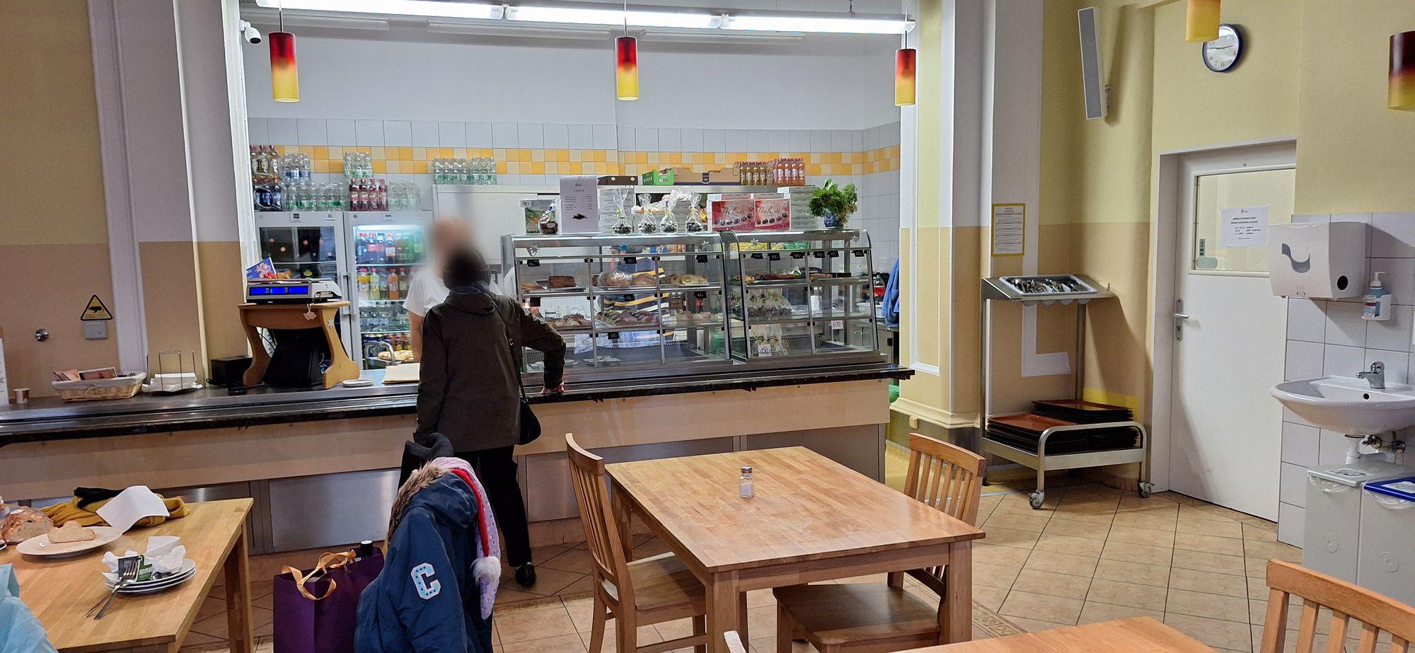 Café Občerstvení Nemocnice Milosrdných sester foto 3