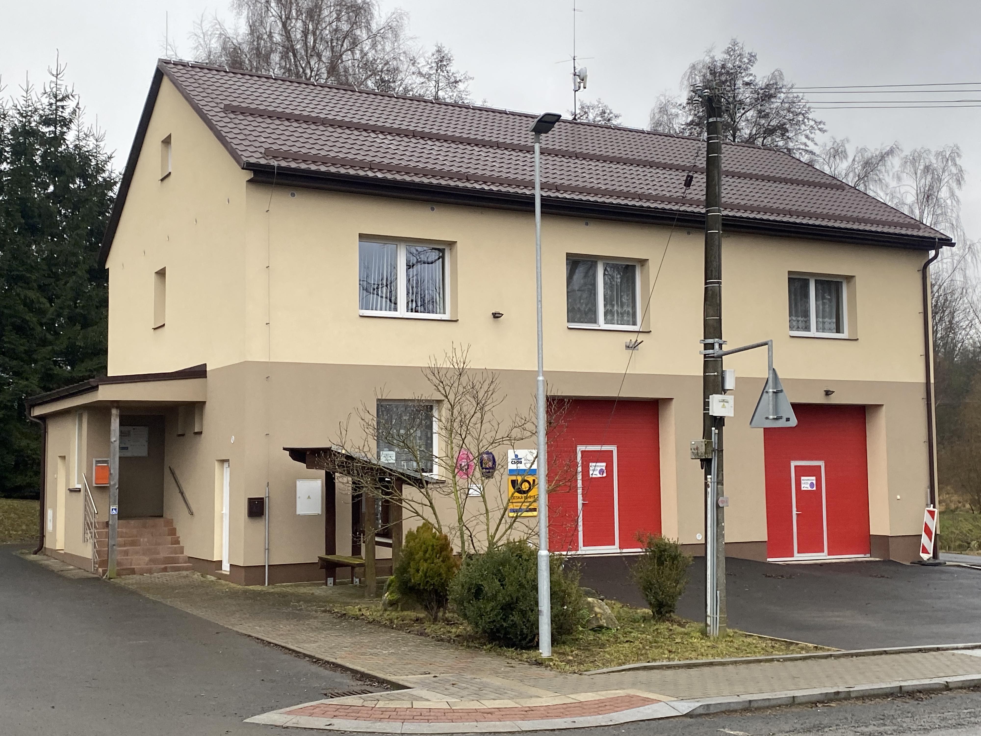 Číhošť - obecní úřad foto 2