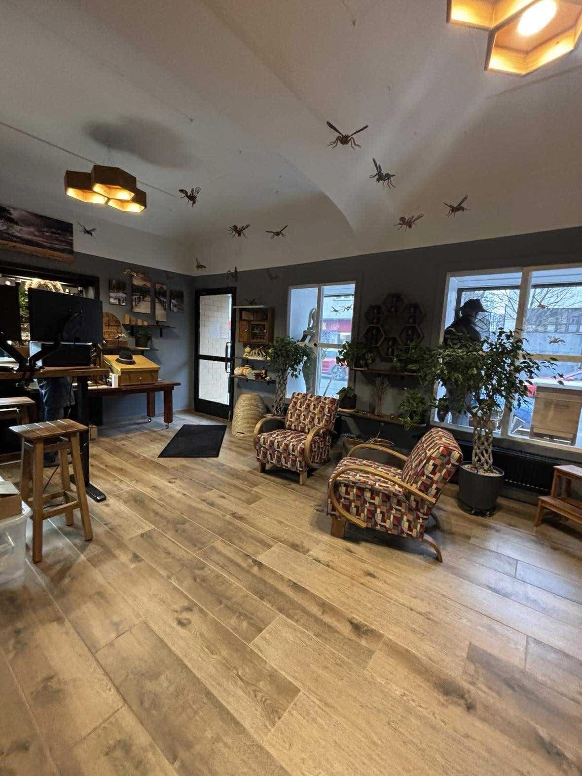 Včelař & Broušení foto 2