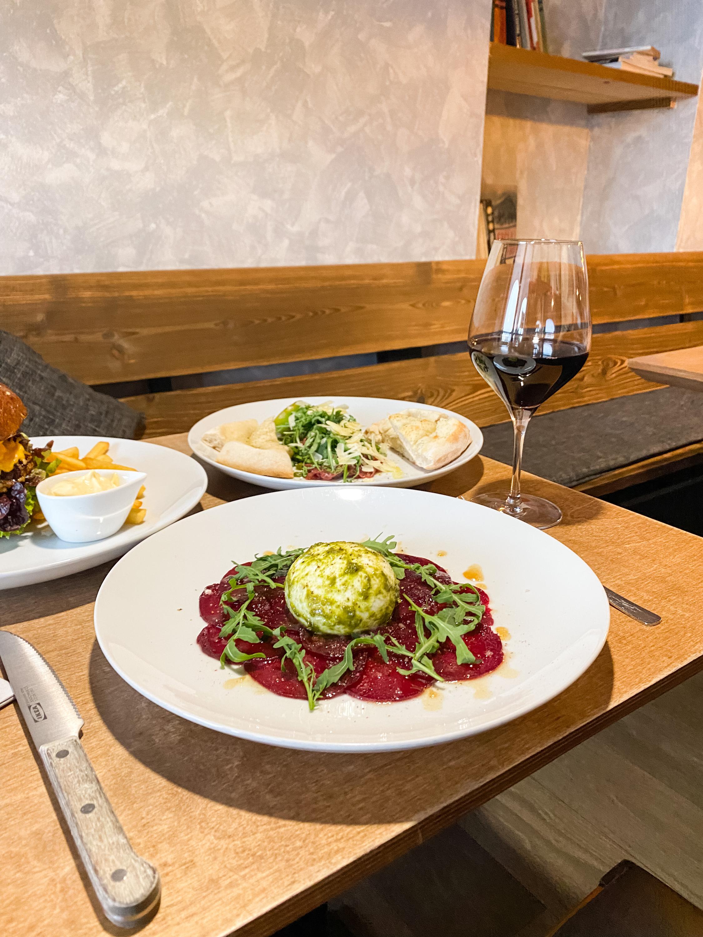 Lavina restaurant a hotel Na Staré poště foto 3