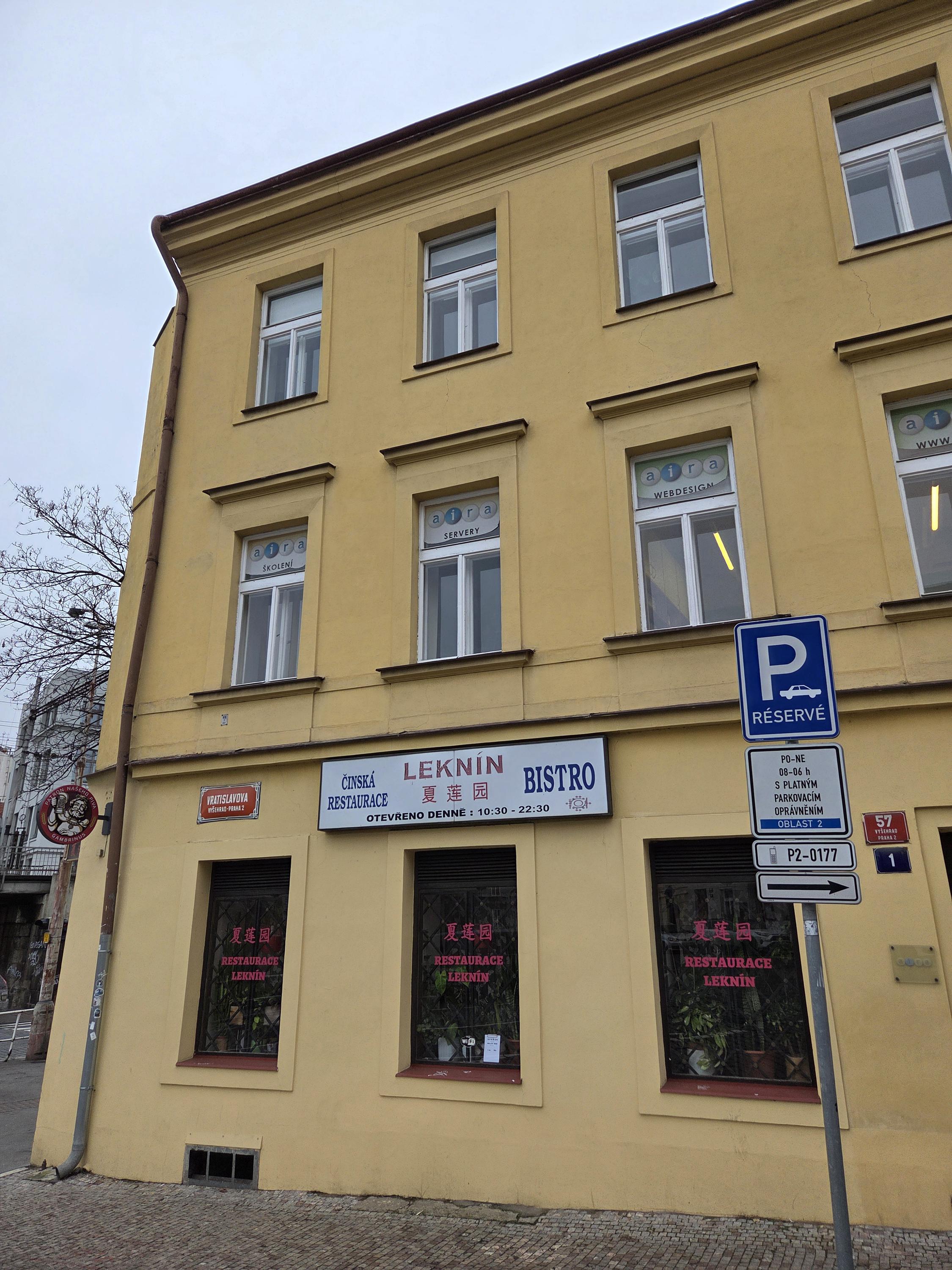 Restaurace Leknín foto 3