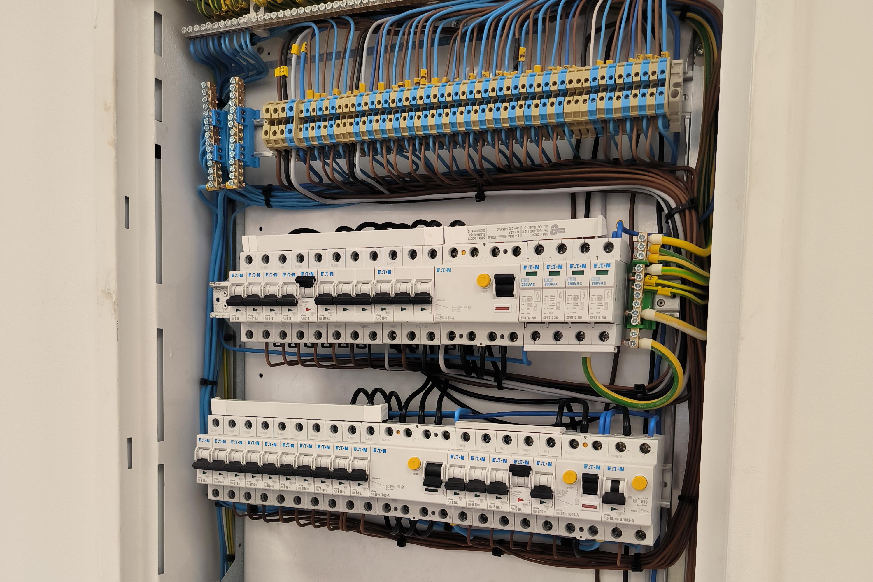 Kompletní realizace elektroinstalace