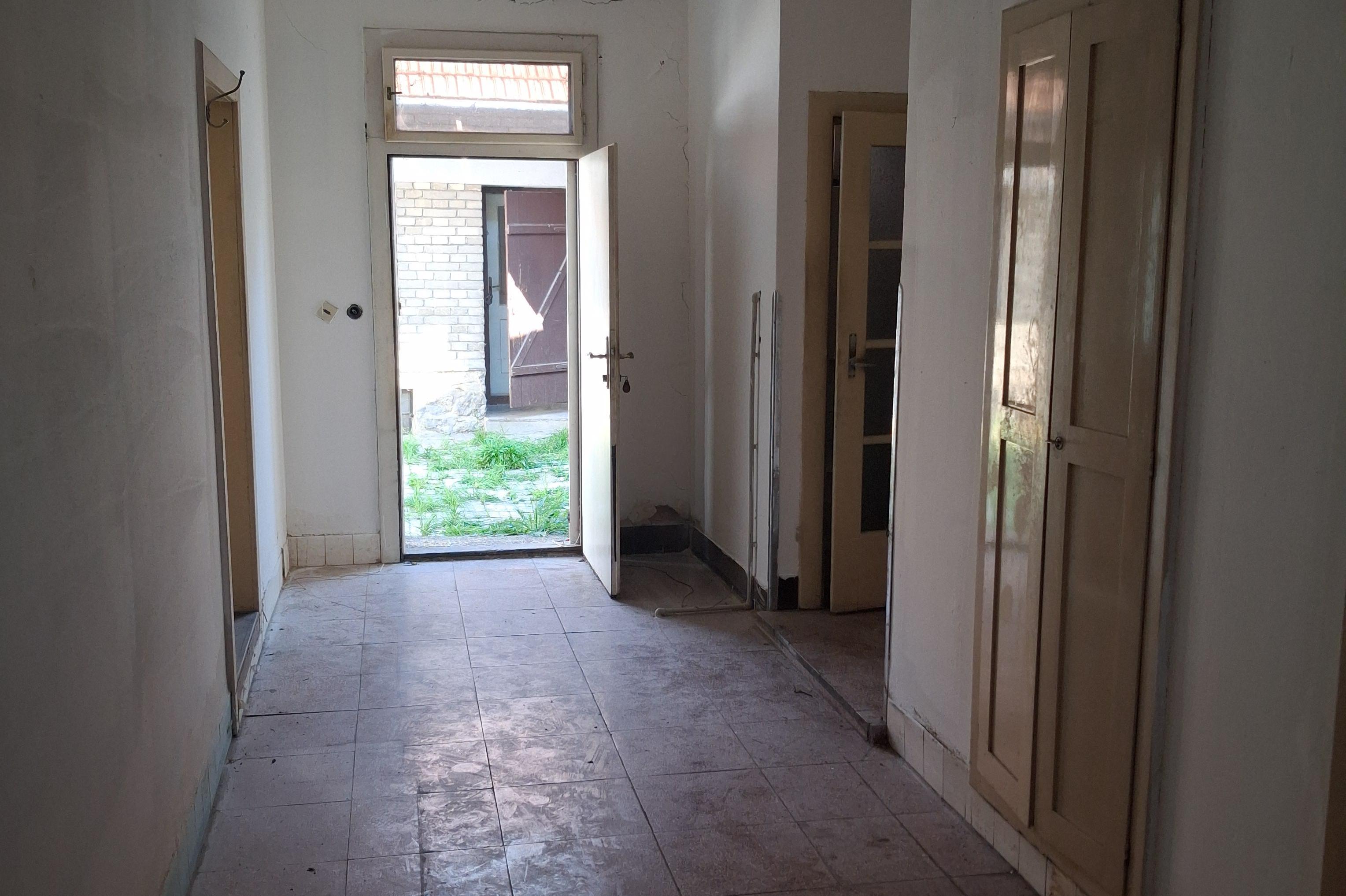 Vyklízení budov, domů ,bytů