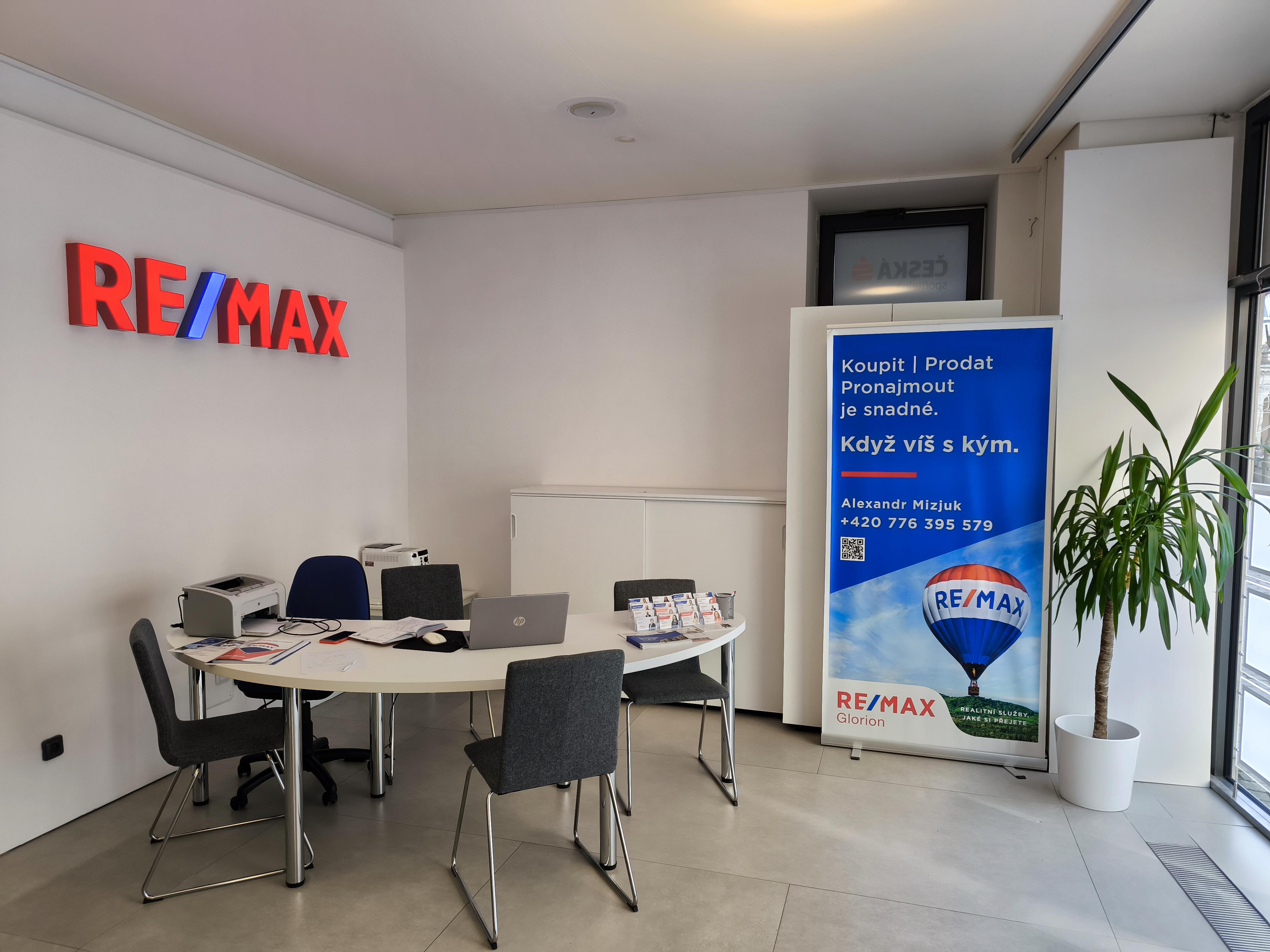 RE/MAX Glorion Karlovy Vary foto 3