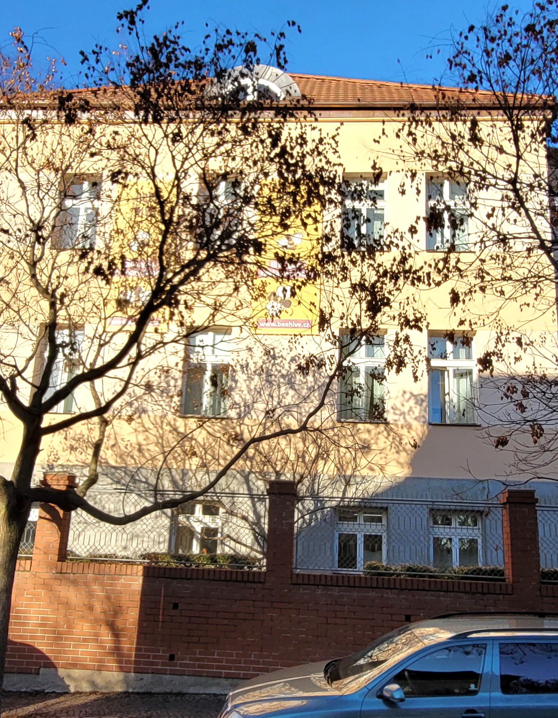 Beehive School foto 5