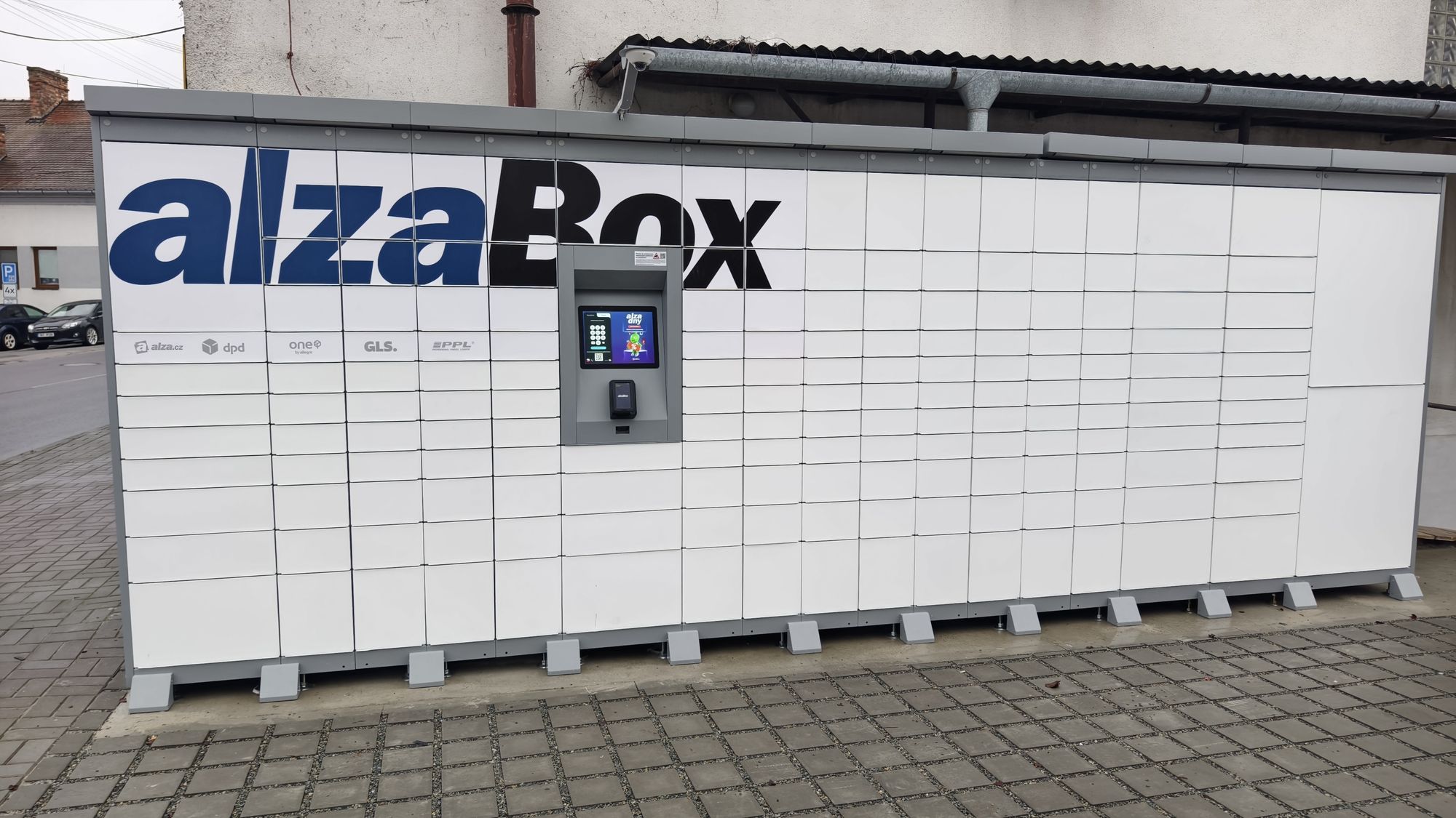 AlzaBox