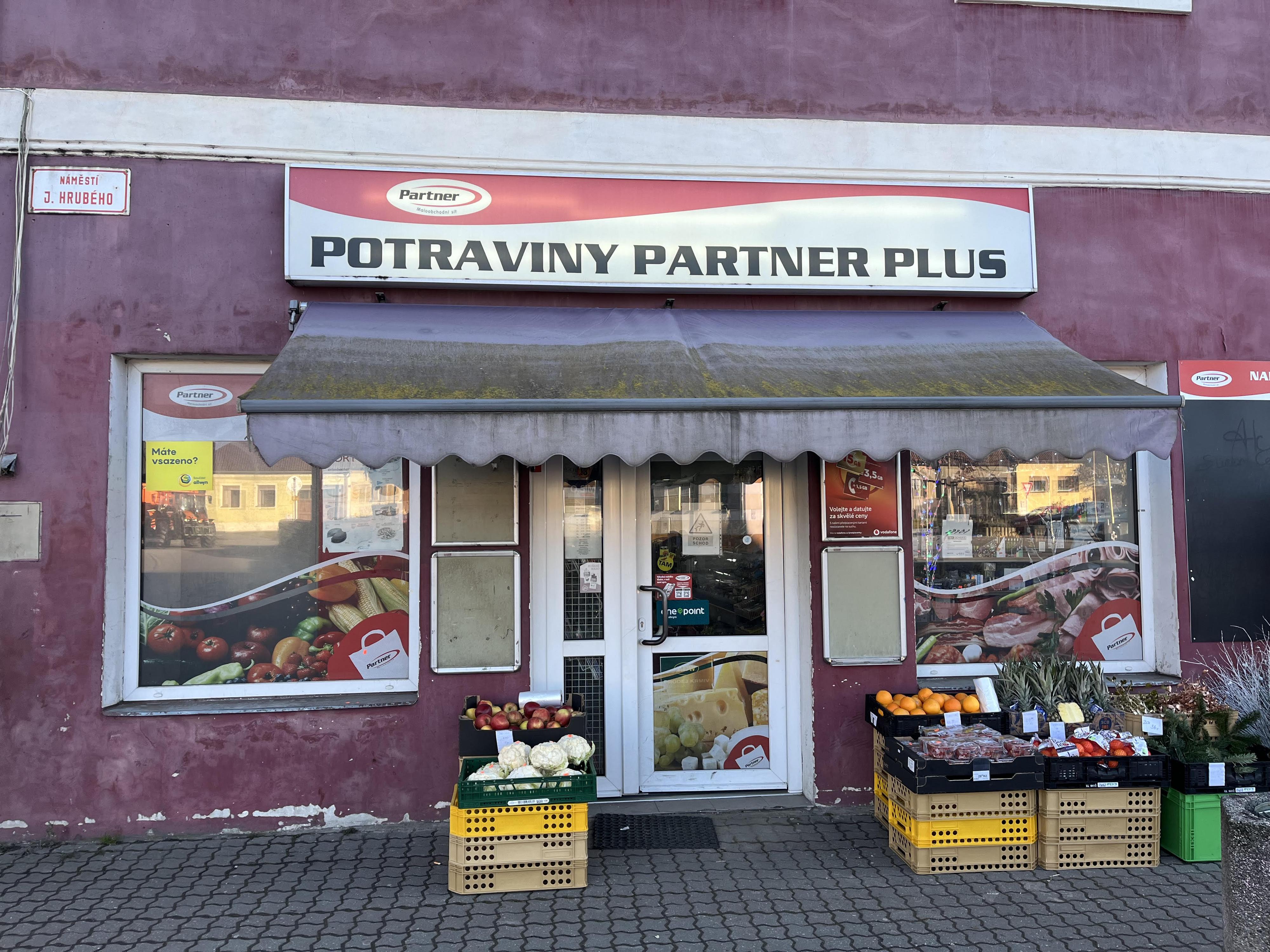 Potraviny nám. J. Hrubého 73