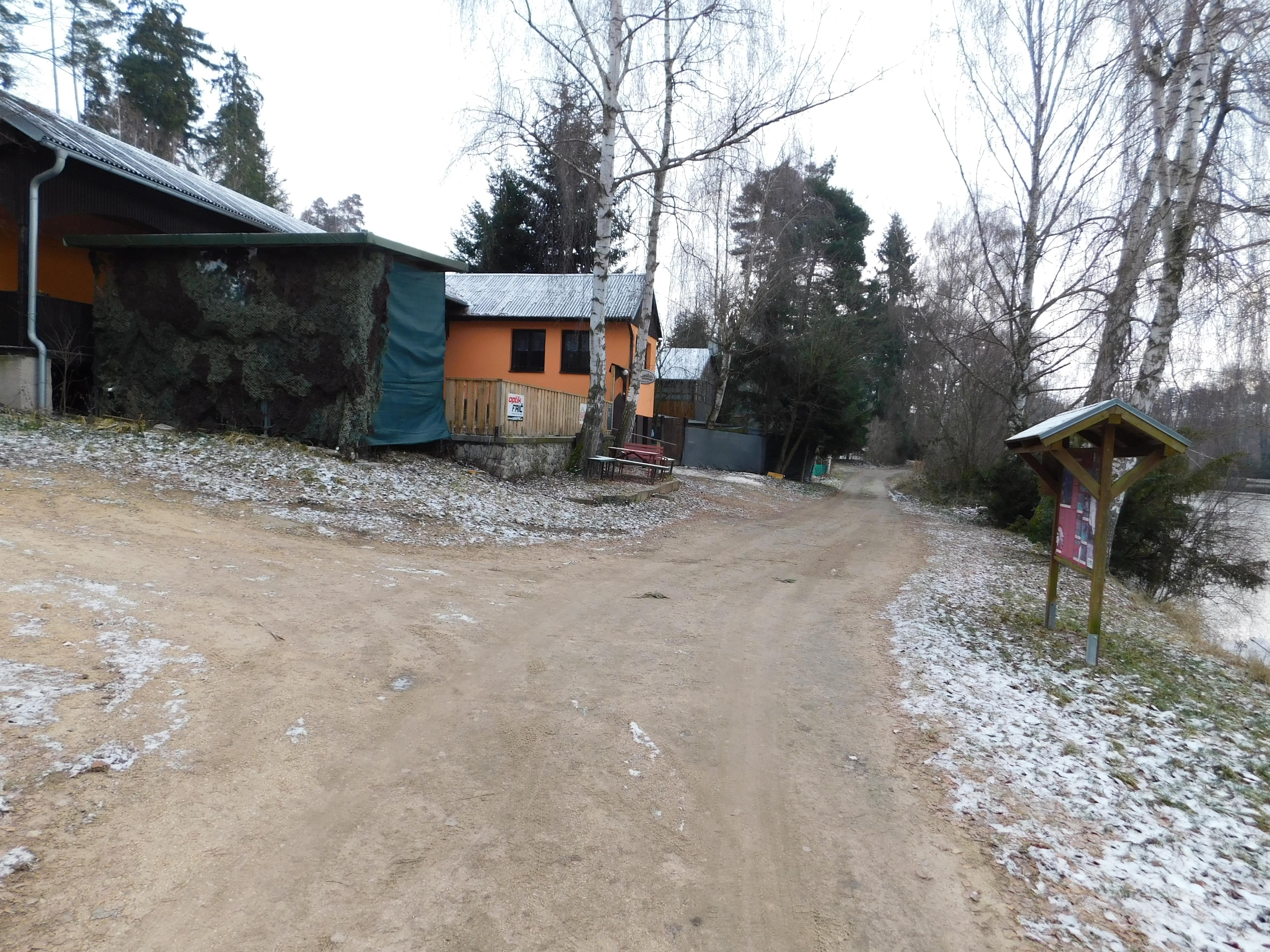 Občerstvení u rybníka foto 5