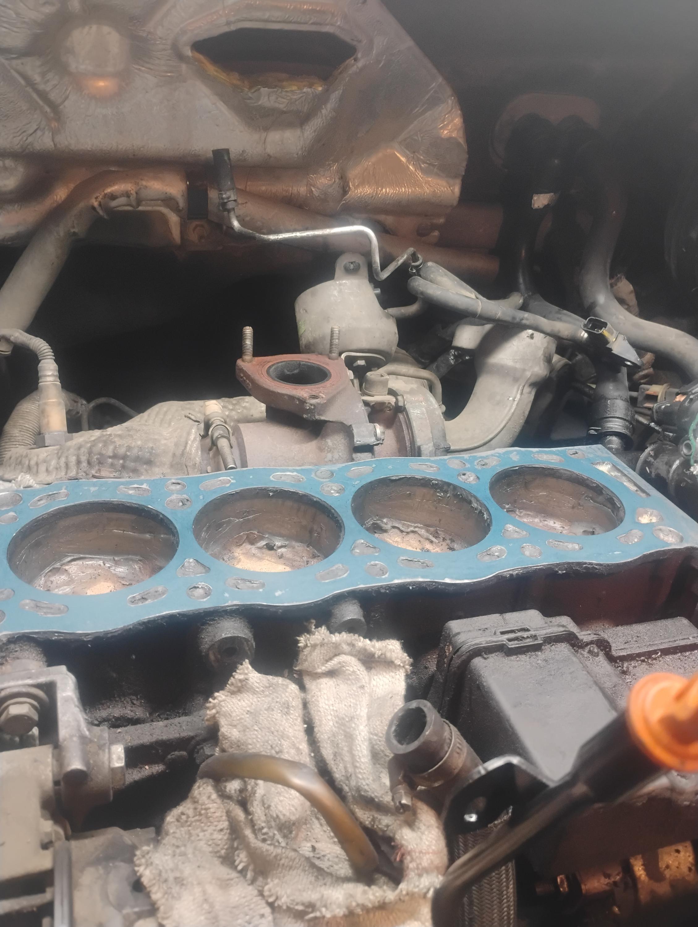 Rovnání bloků motorů Veselý foto 2