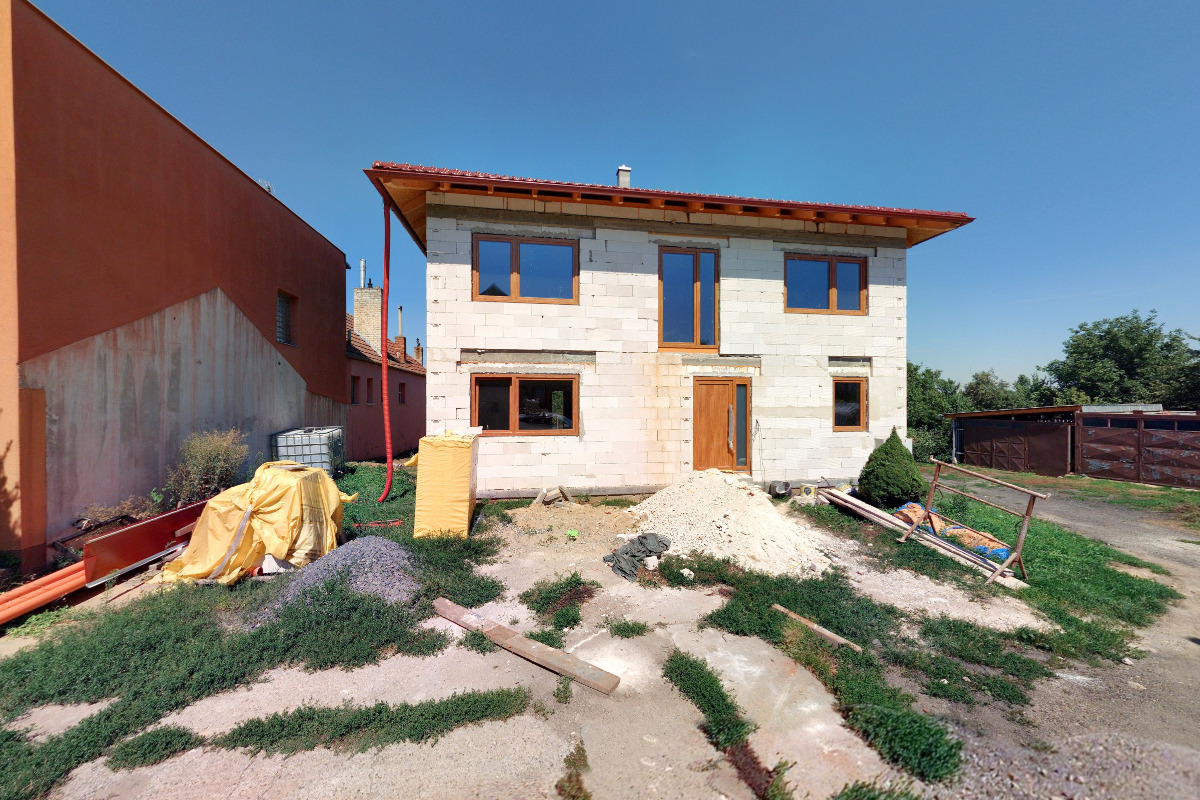 Revizní technik Jakub Uřičář