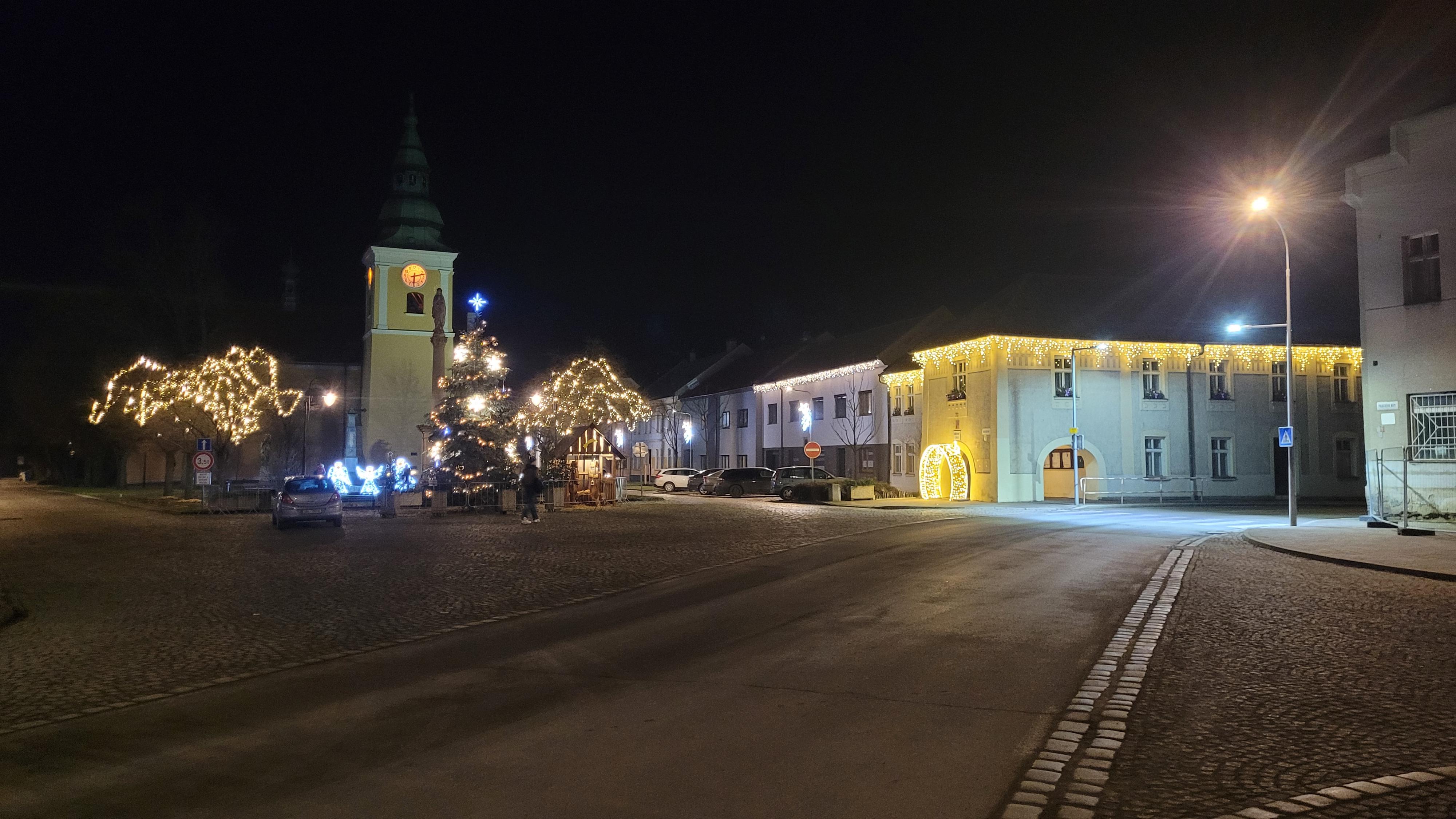 Němčice nad Hanou - městský úřad foto 3