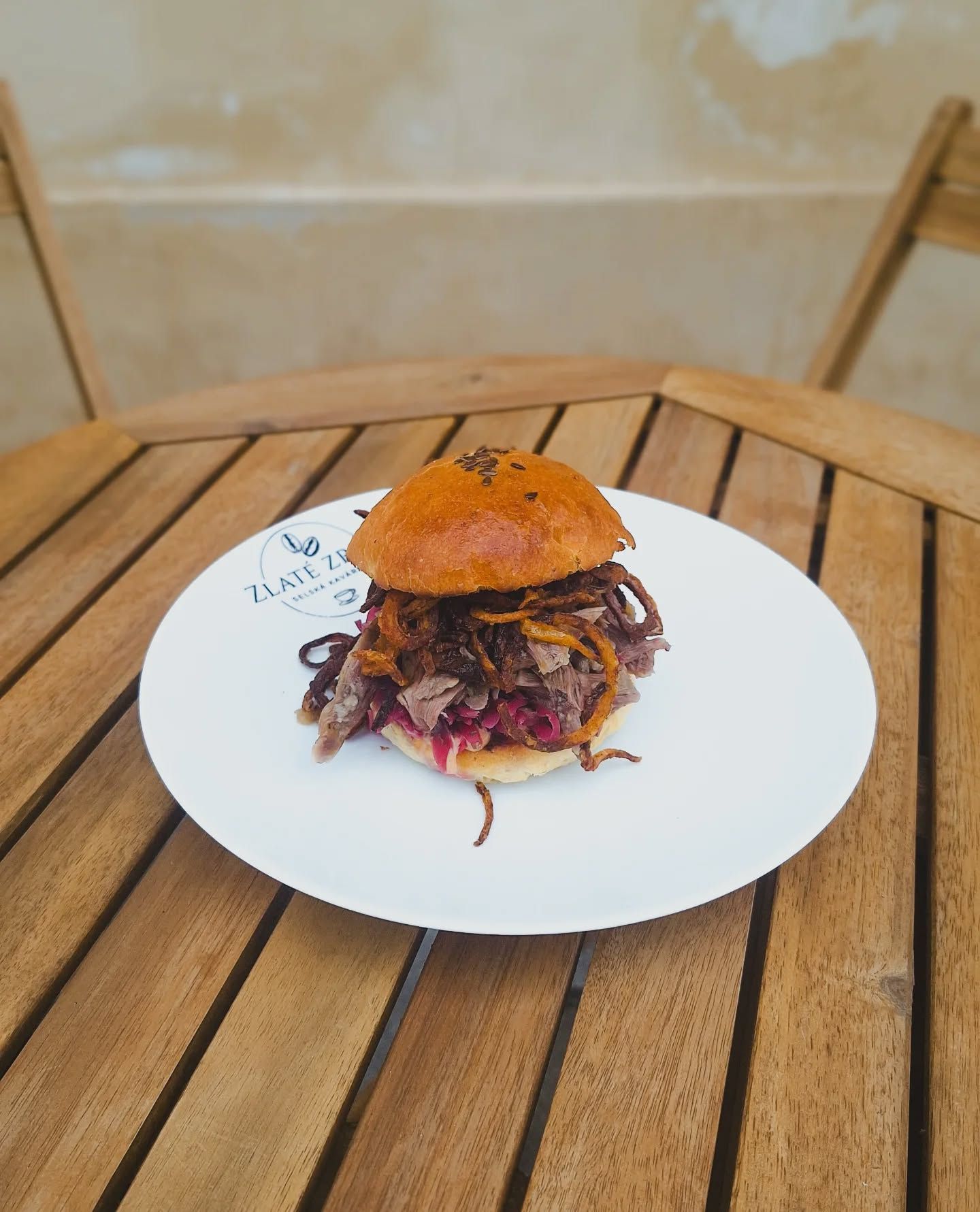 Kavárna ZLATÉ ZRNO foto 1