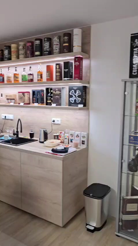 Špica nápoje foto 2 (náhled videa)