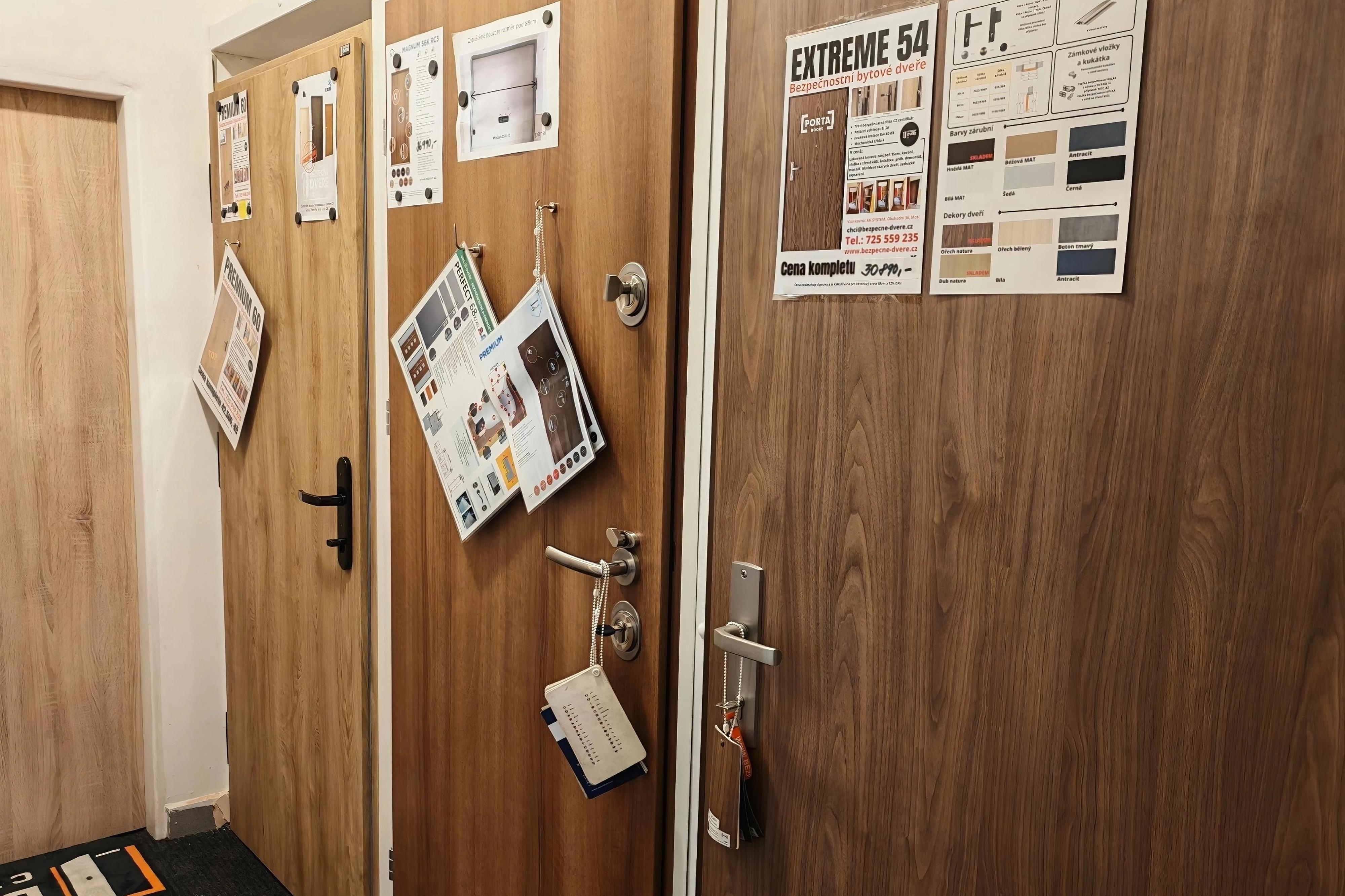 Bezpečné dveře CZ