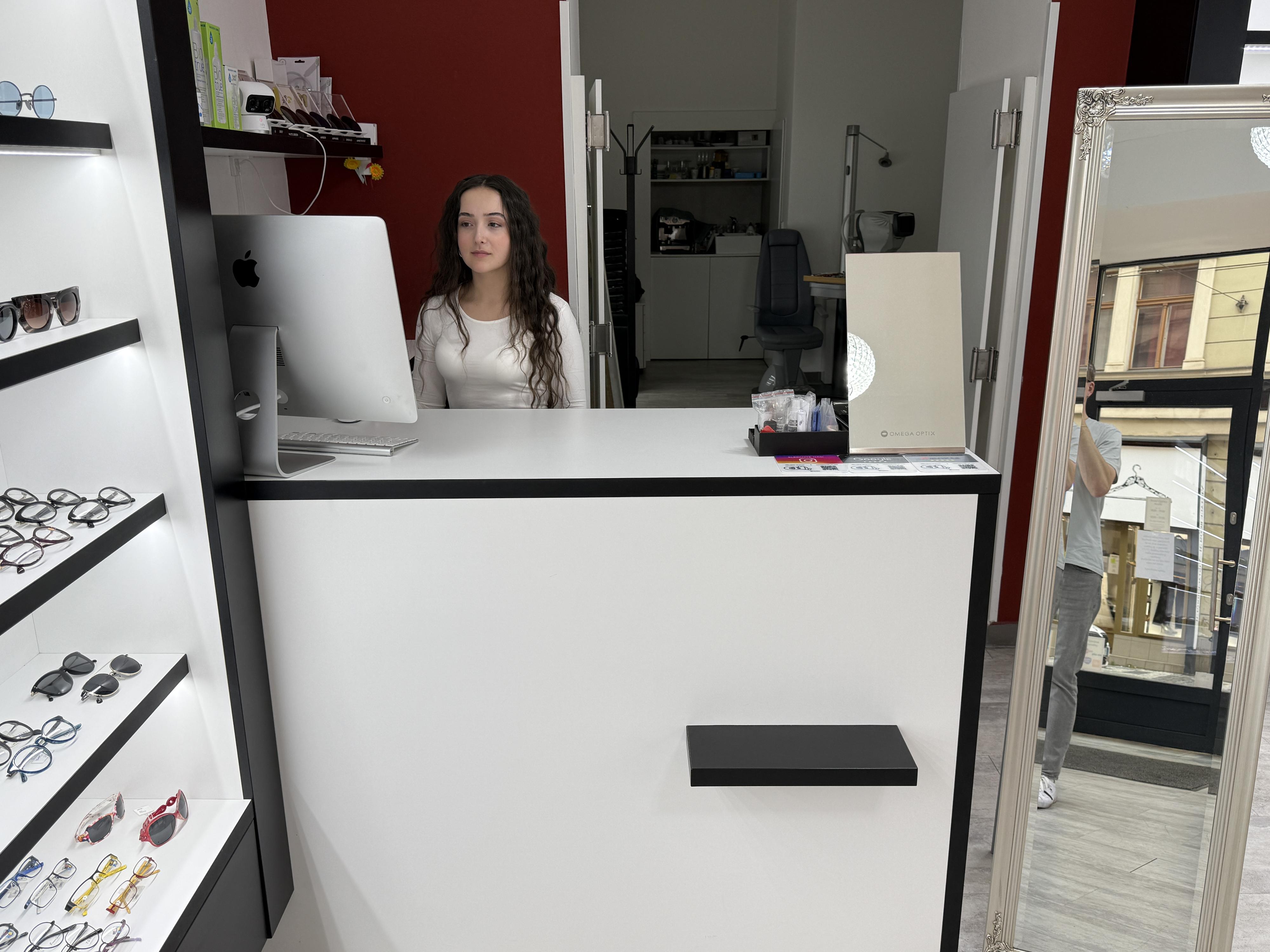 První Optika Anděl foto 3