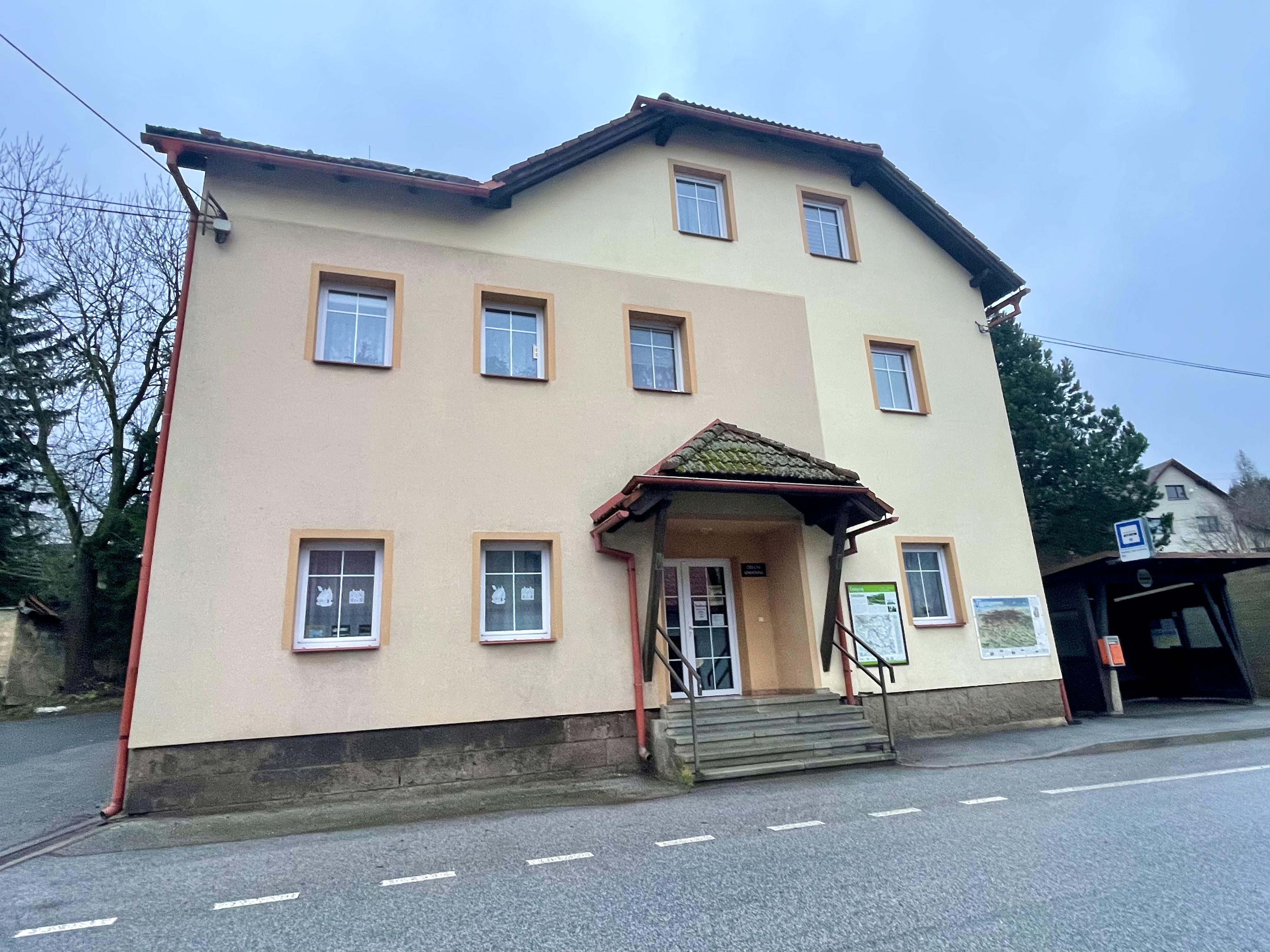 Místní knihovna Stružinec foto 2