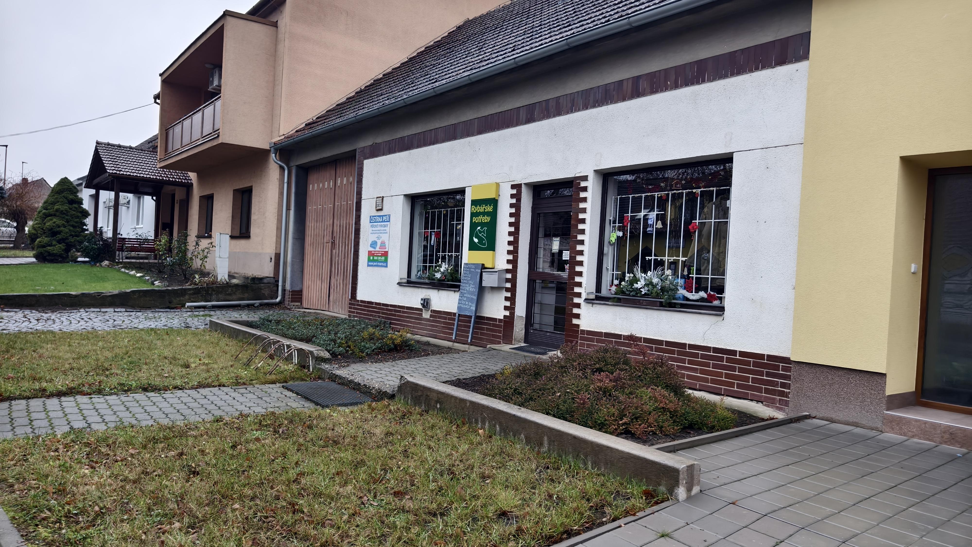 Čistírna peří Mareš