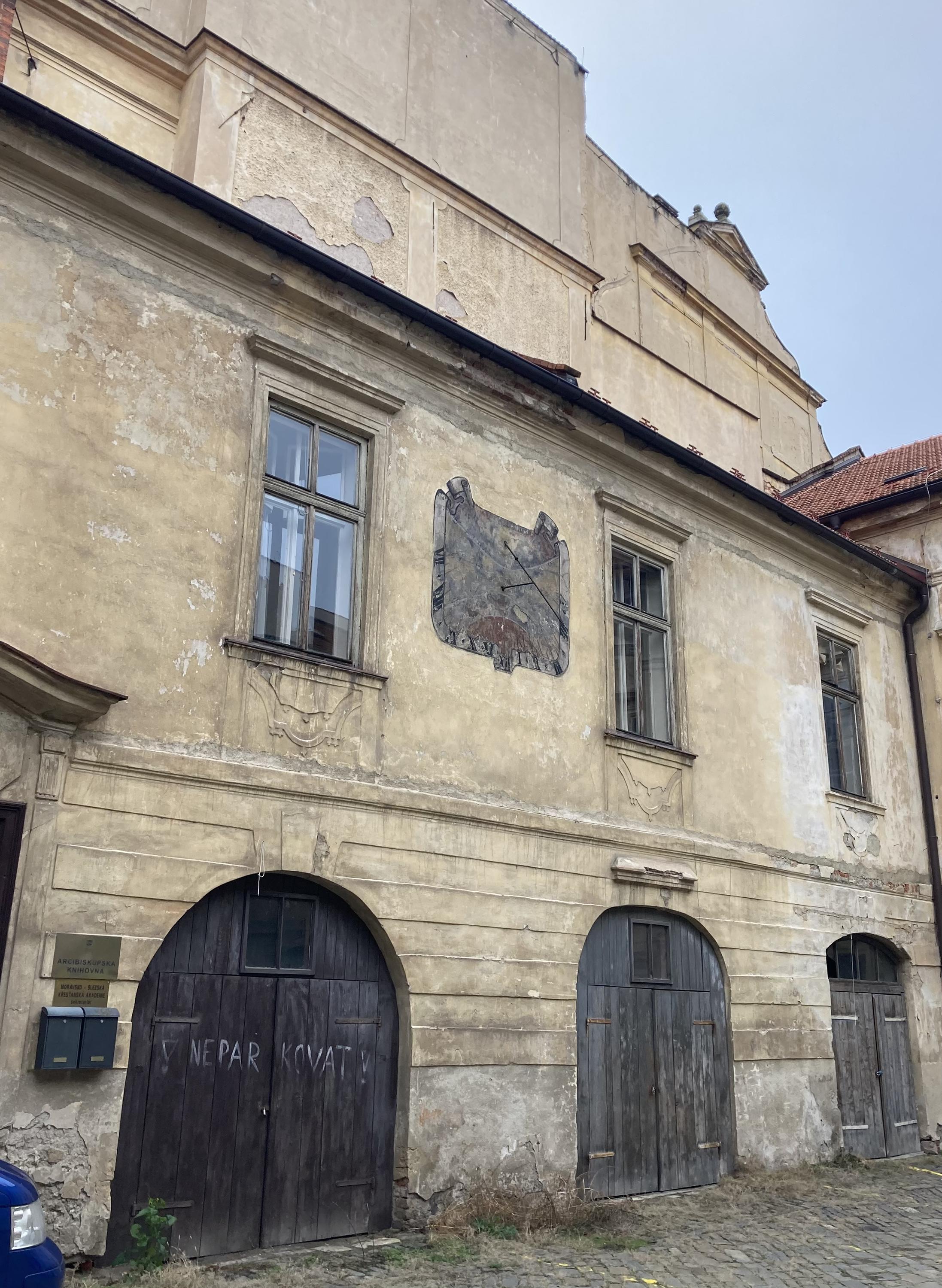 Arcibiskupská knihovna v Olomouci foto 5