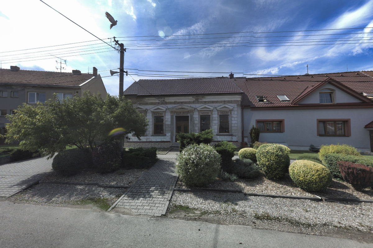 Grafik studio M, Dušan Hauser