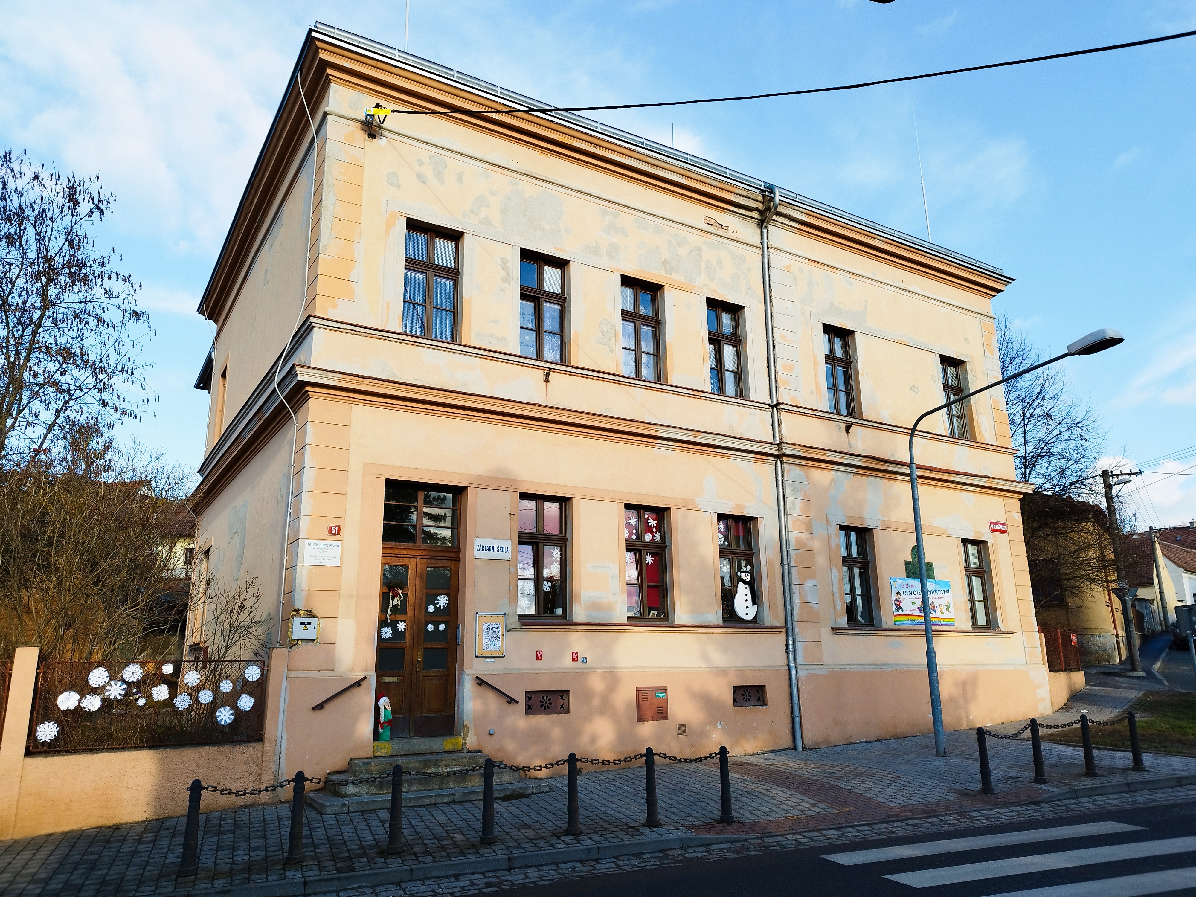 16. ZŠ a MŠ Plzeň foto 2