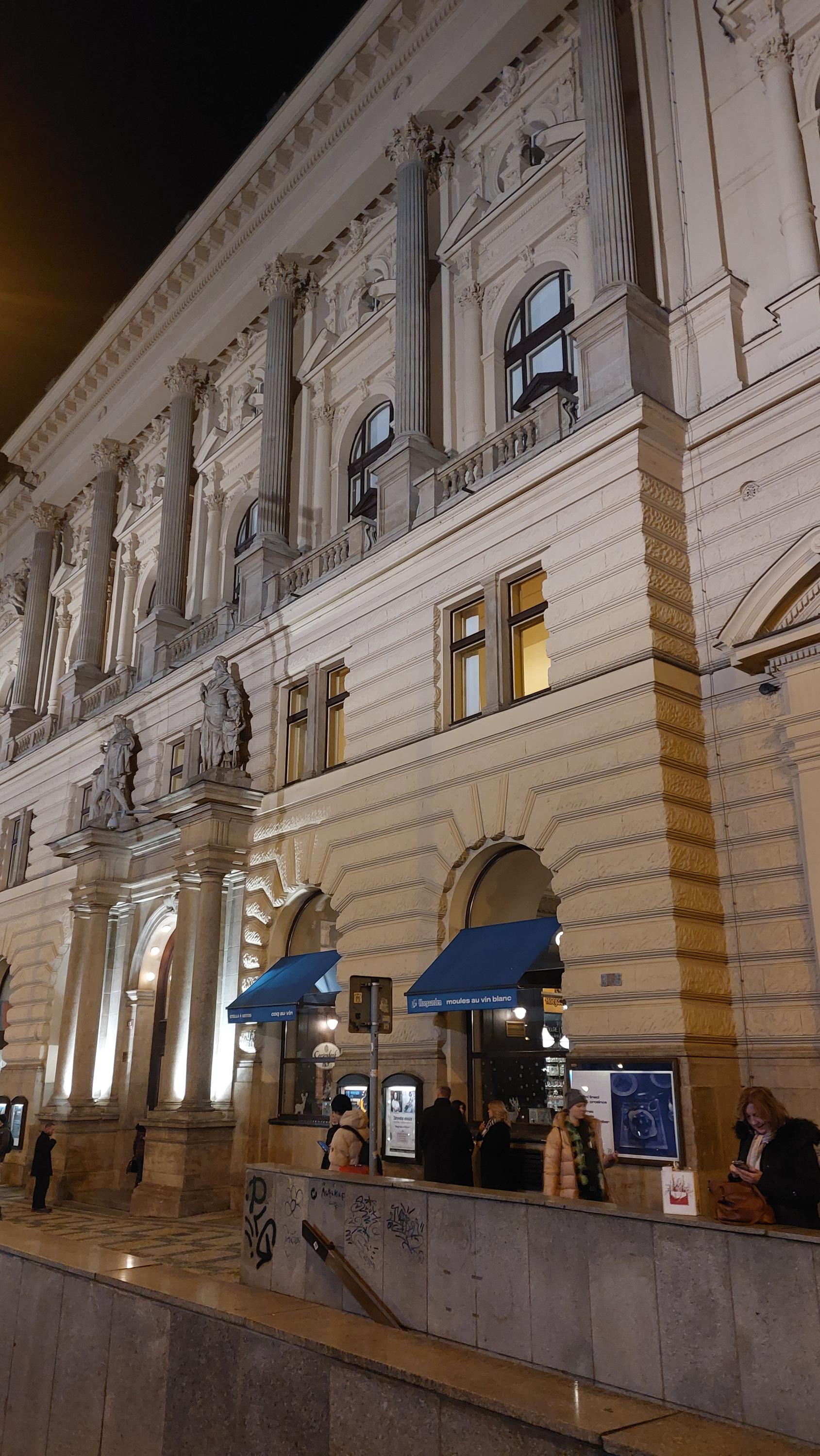 Národní dům na Vinohradech foto 5