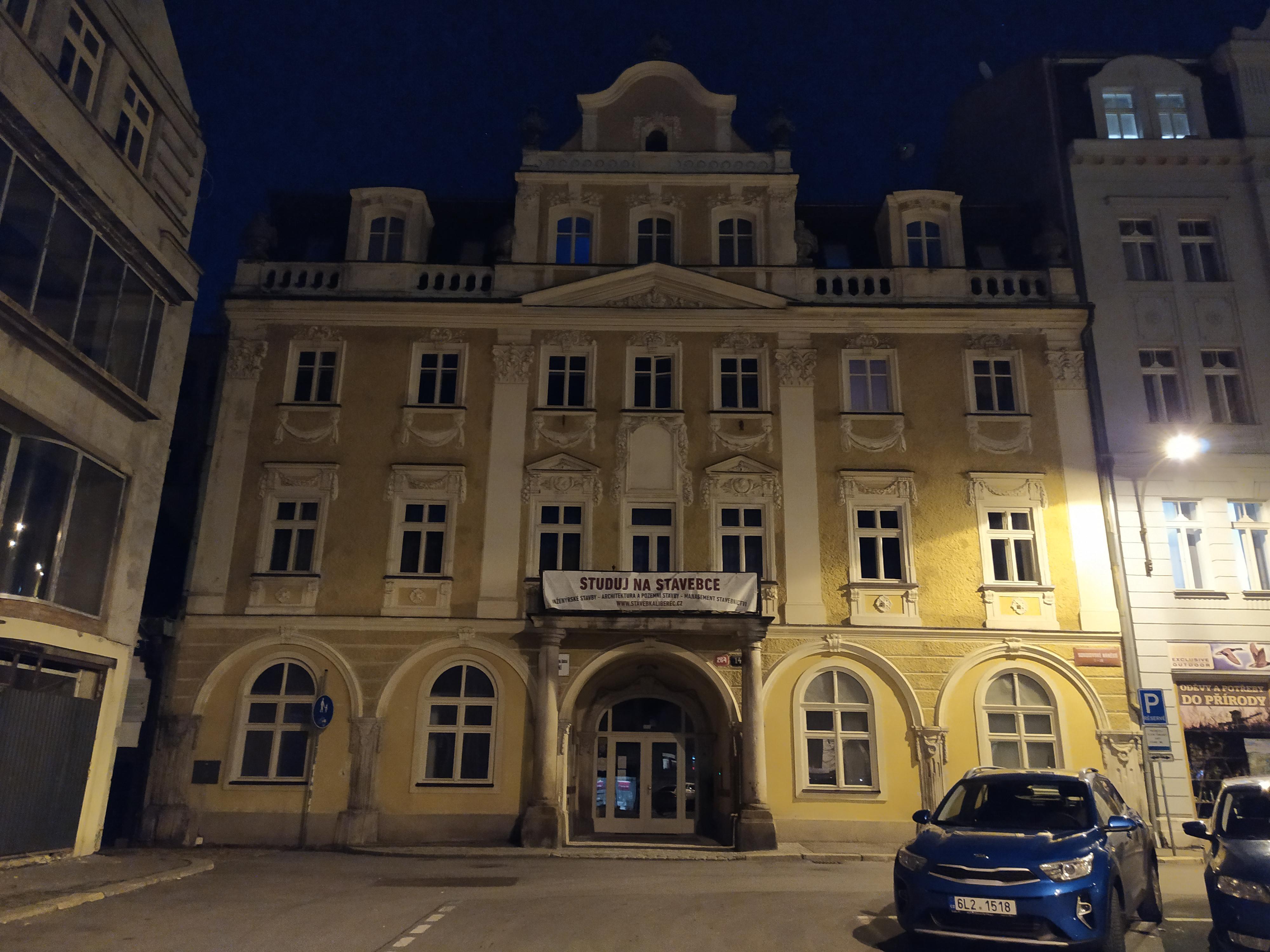 Střední průmyslová škola stavební, Liberec 1, Sokolovské náměstí 14