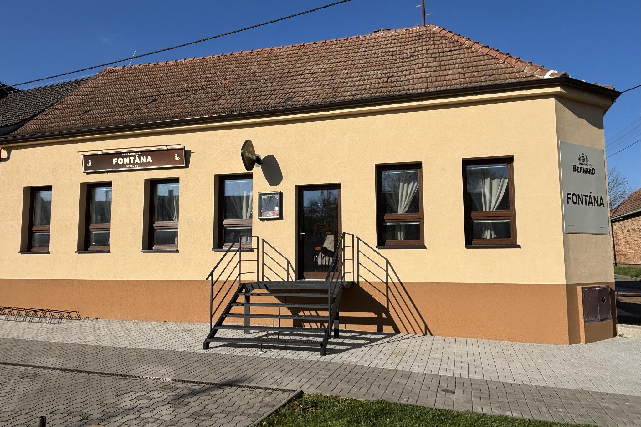 Restaurace & Bar Fontána