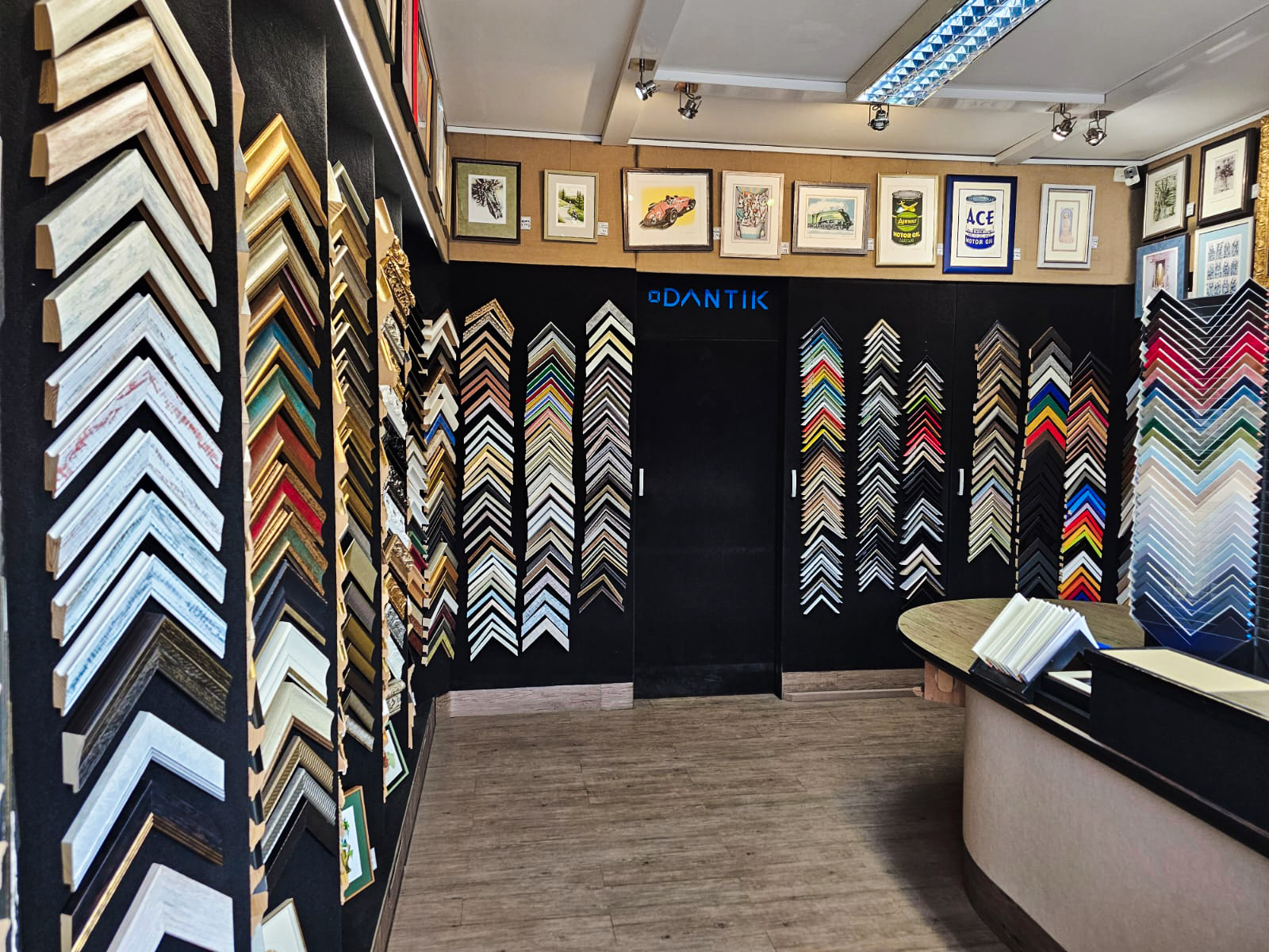 [ DANTIK ] rámování obrazů Praha 6 - Hradčanská foto 6