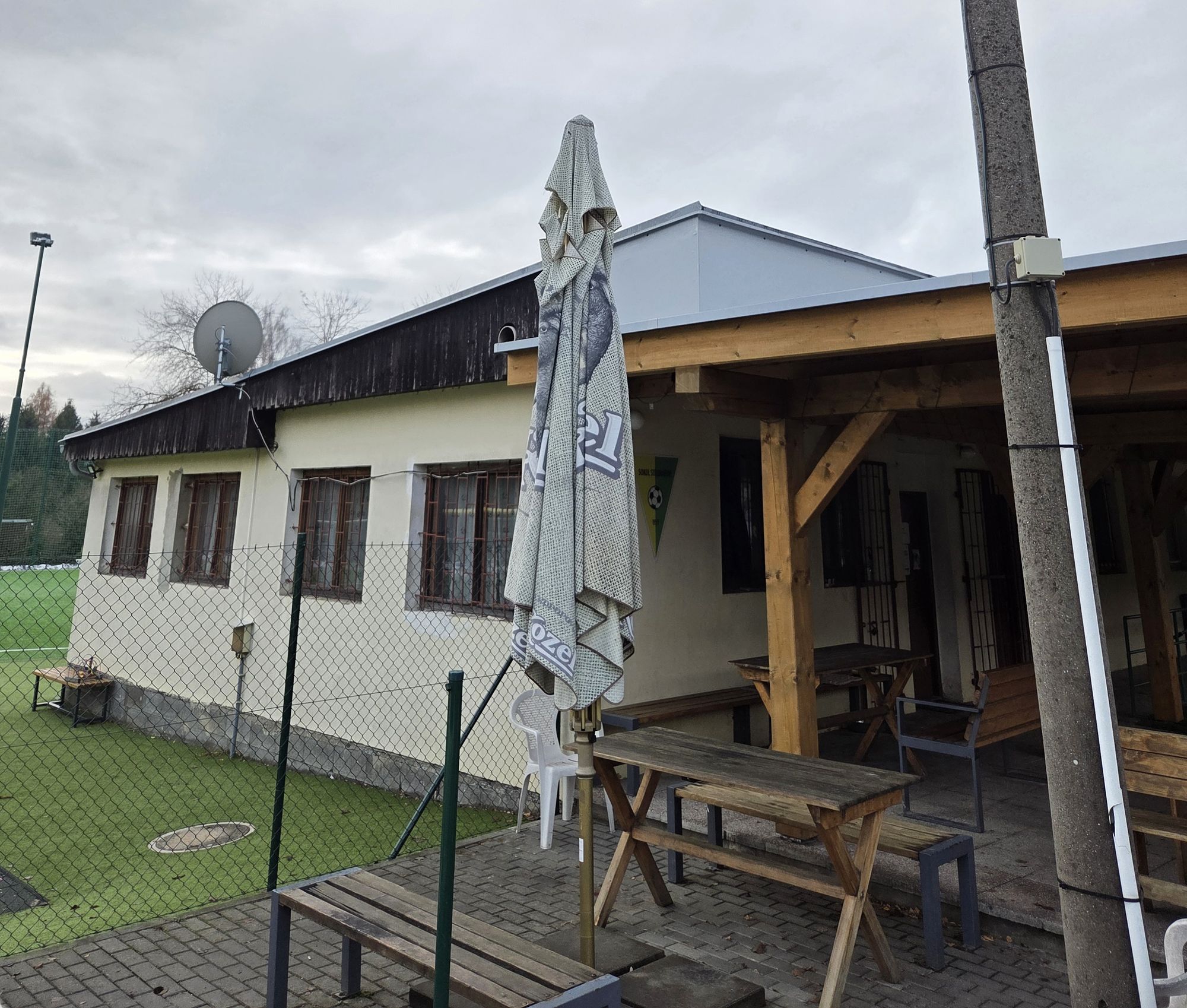 U hřiště foto 2