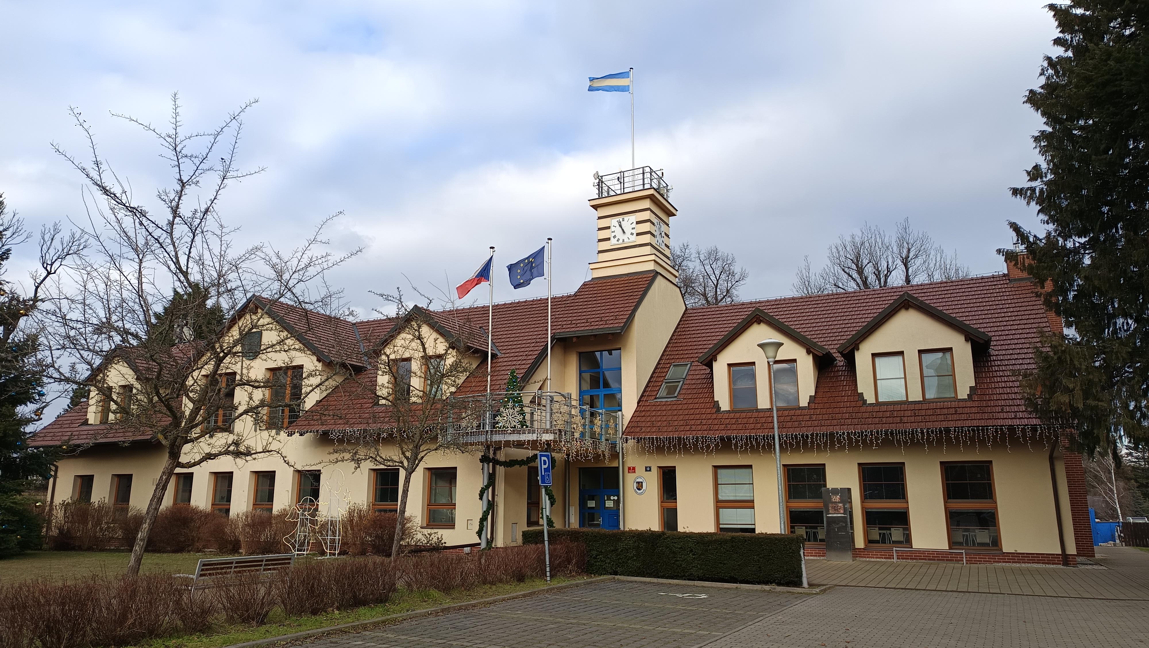 Úřad městské části Praha-Kunratice foto 6
