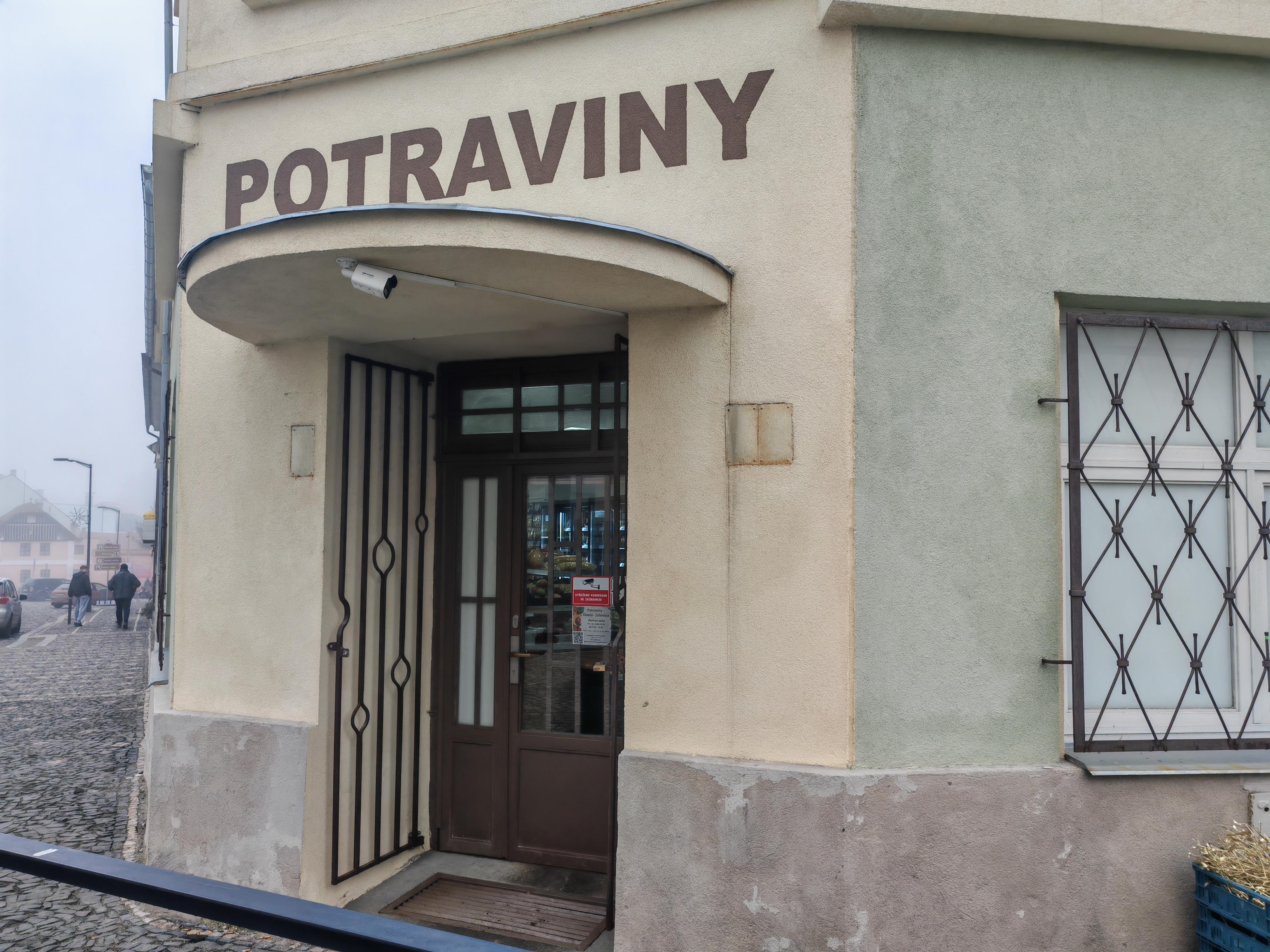 Potraviny náměstí Míru