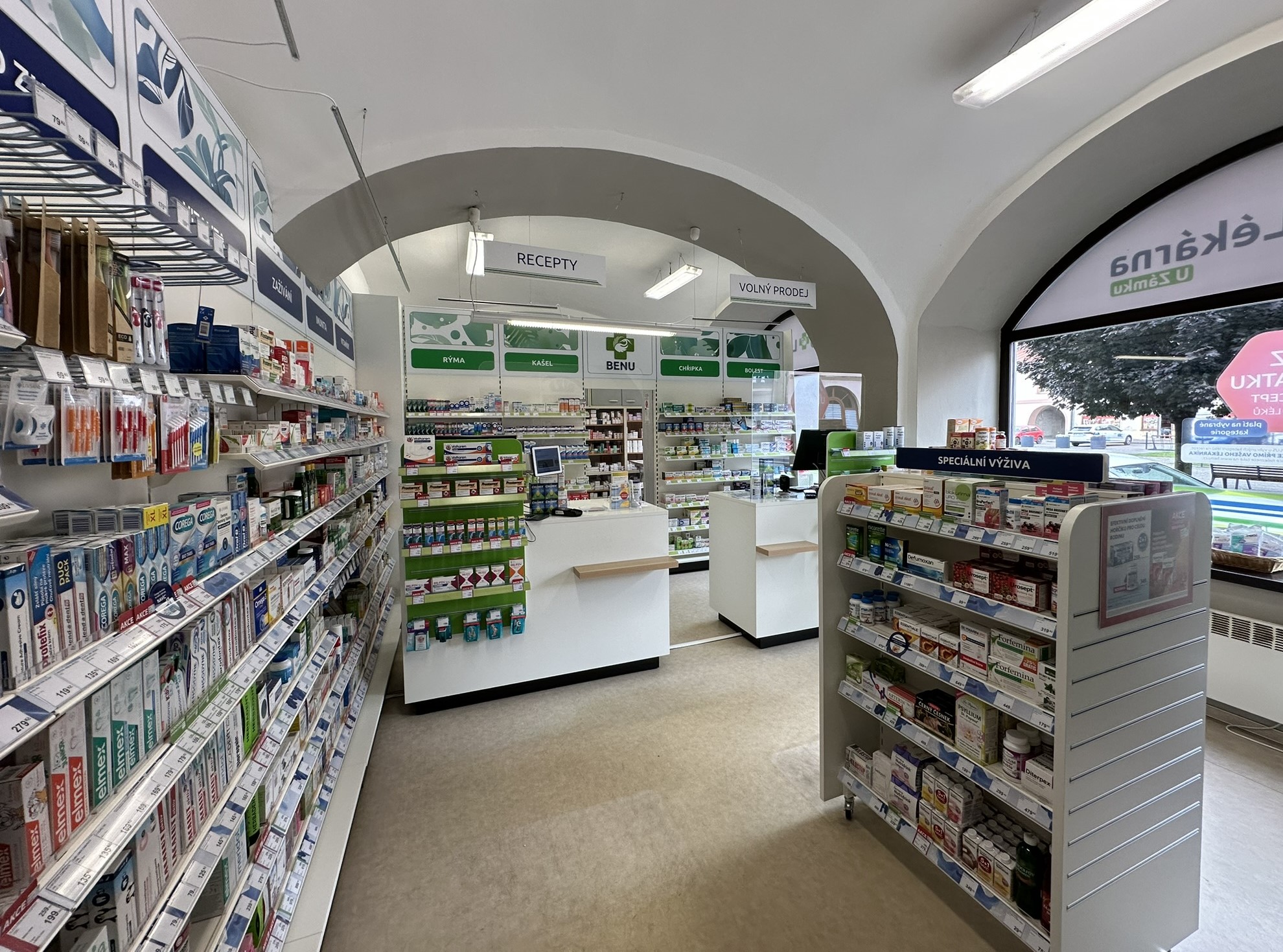 Lékárna U Zámku foto 3