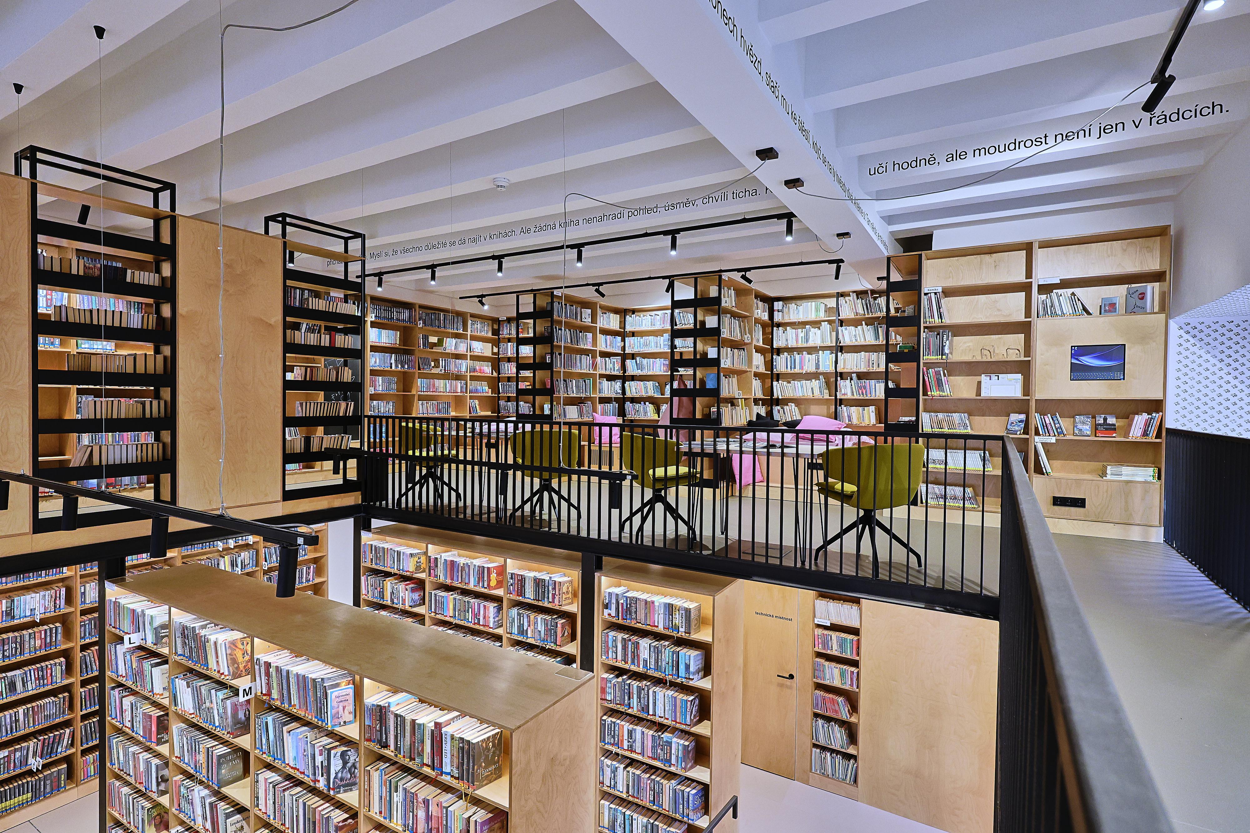 Městská knihovna Týnec nad Sázavou foto 3
