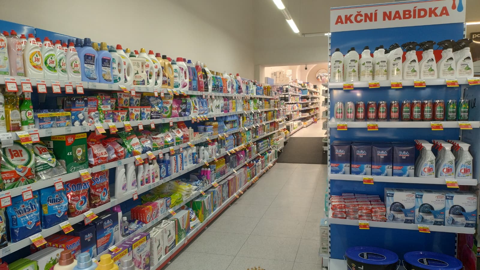 BARVY A LAKY DROGERIE foto 2