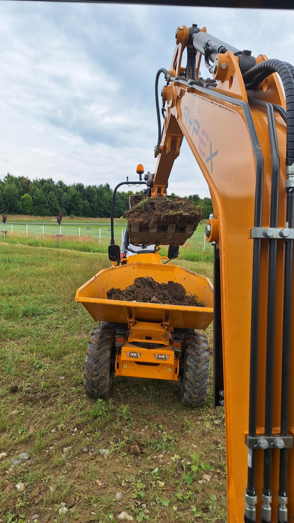 Výkopové a zemní práce - Libor Palička foto 3