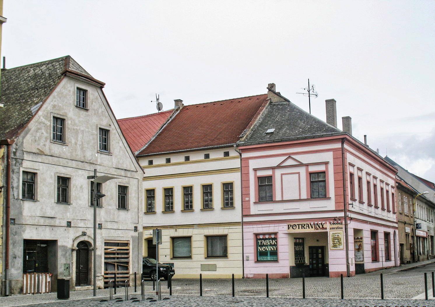 Potraviny Na rohu foto 2