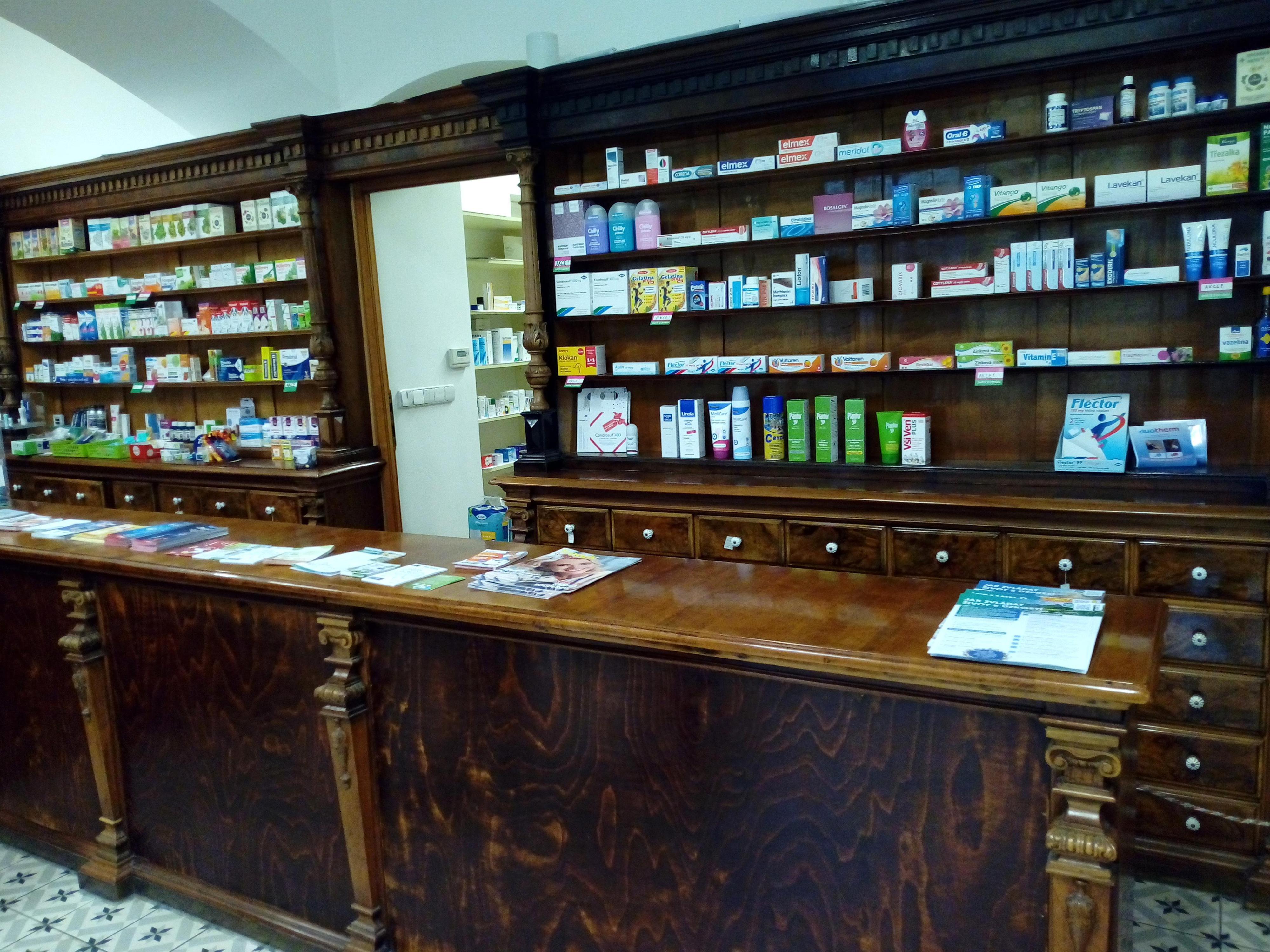 Lékárna U Spasitele foto 5