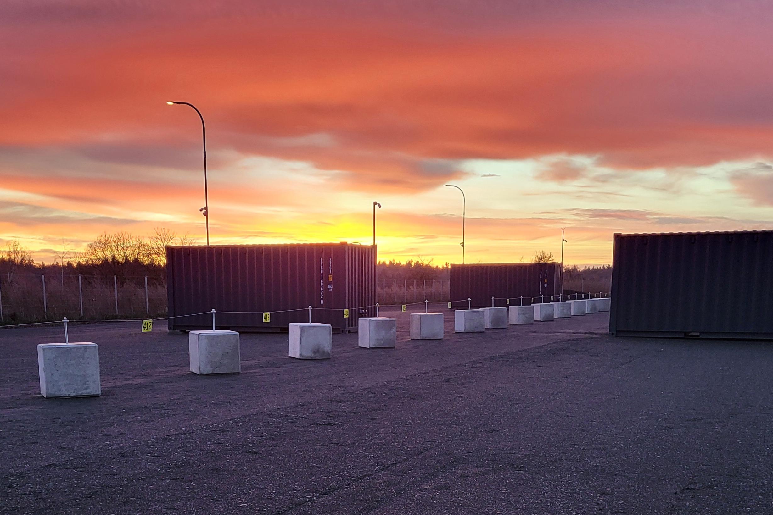 Camper & Caravan Doupno