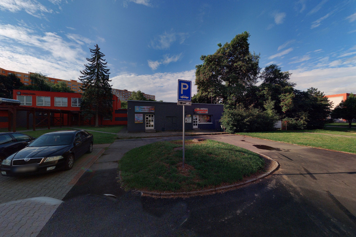 Dárkofka u školky foto 3