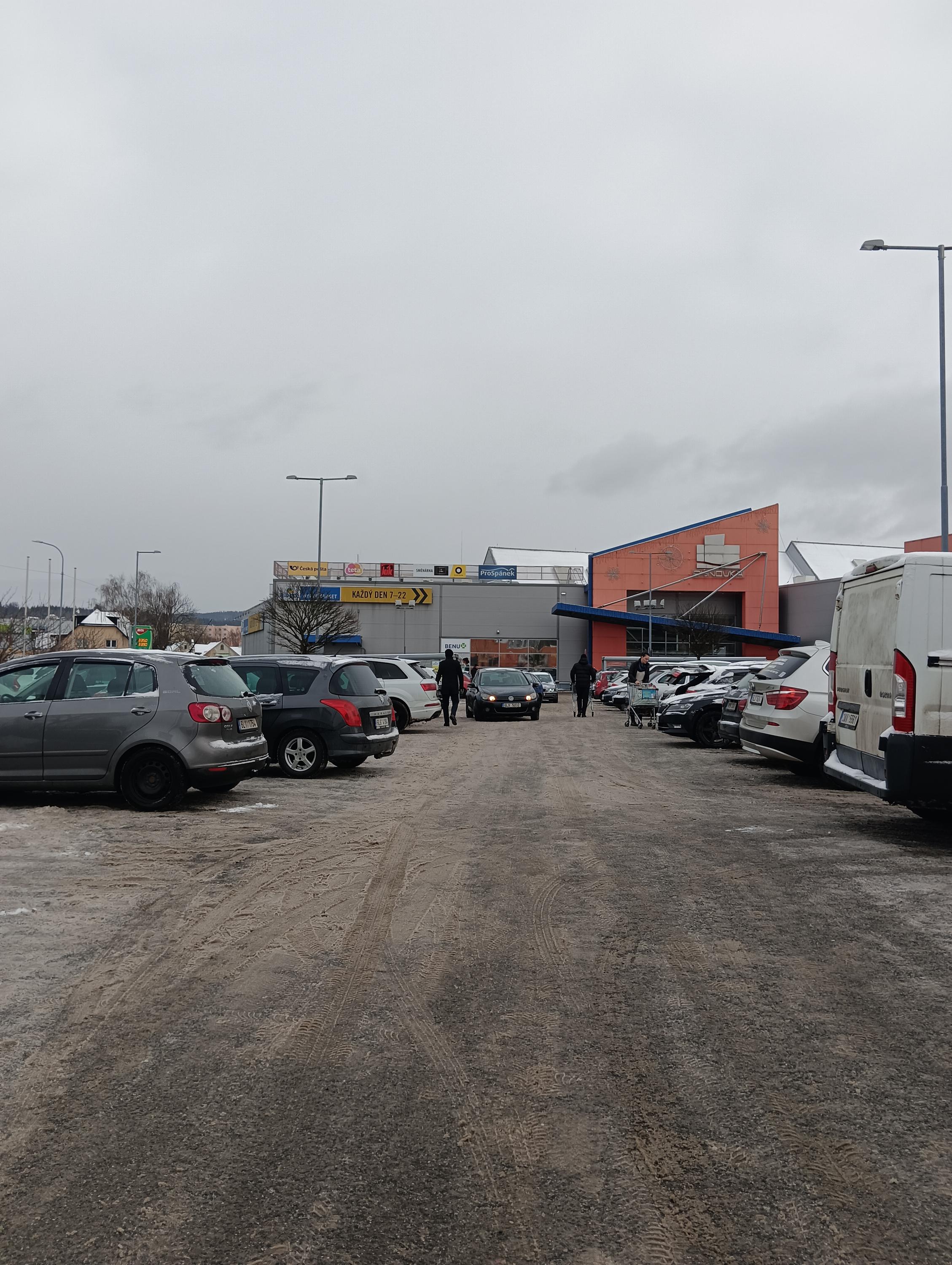 Albert Hypermarket foto 3