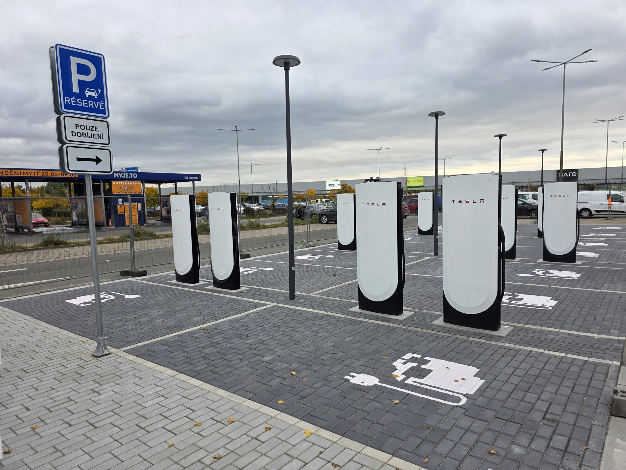 Nabíjecí stanice Tesla