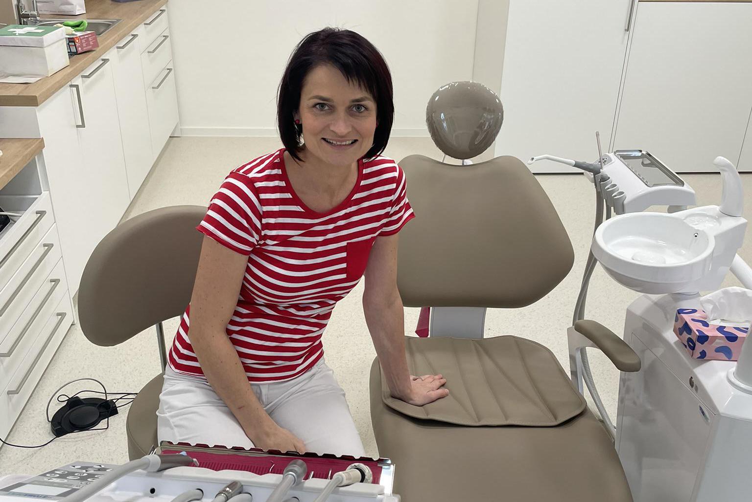 Dentální hygiena Červený kartáček foto 1