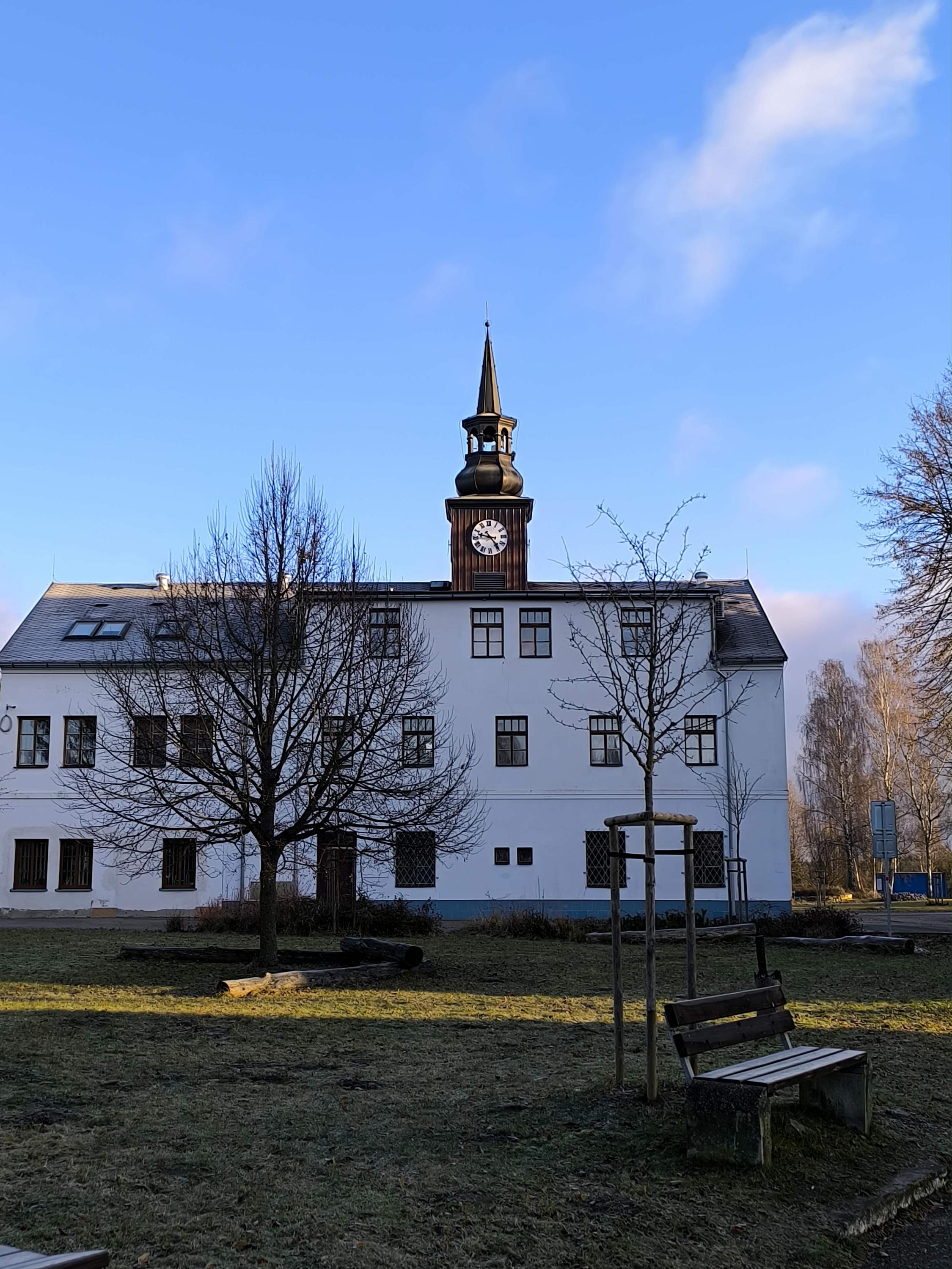 Ralsko - městský úřad foto 4