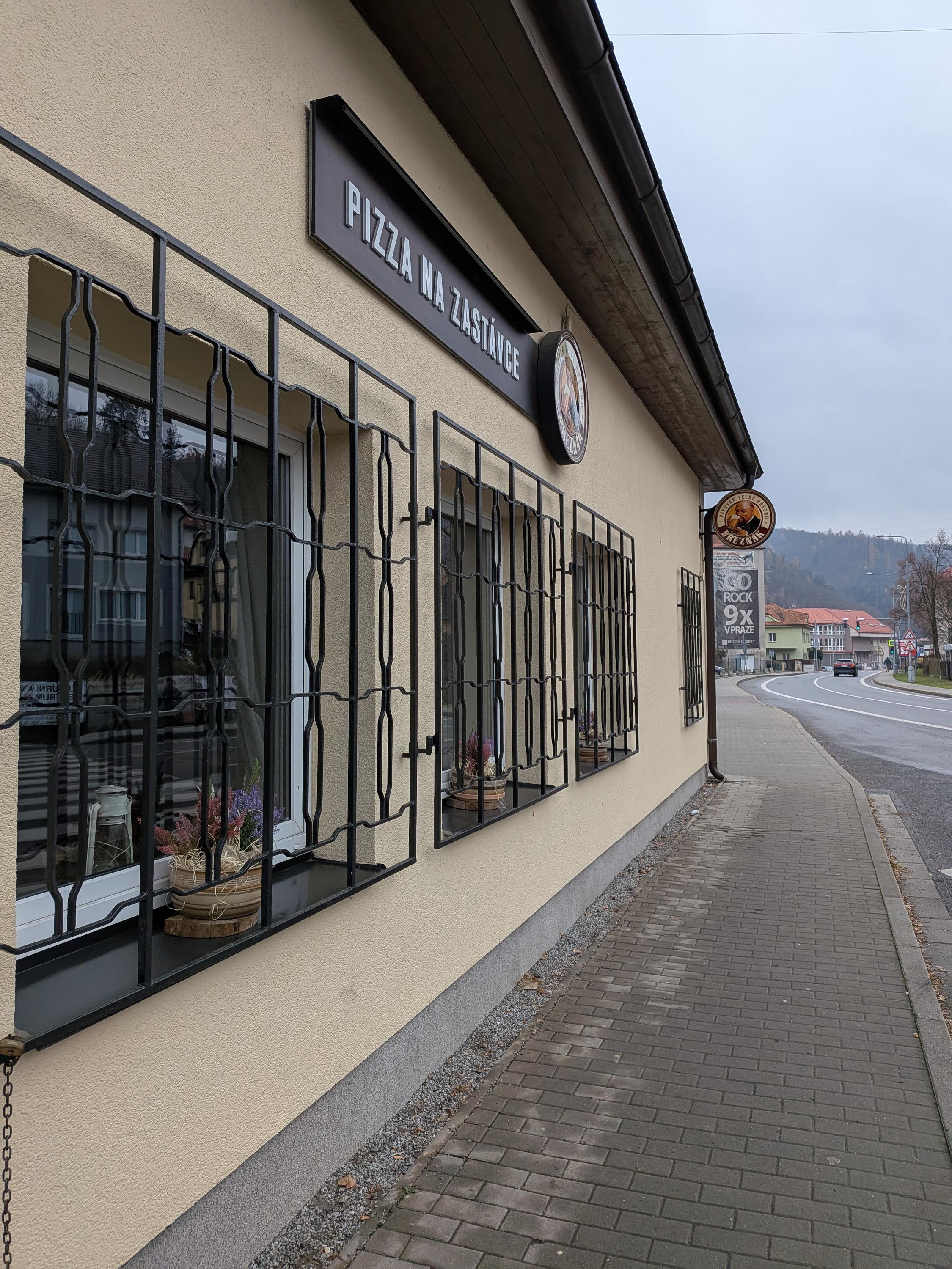 PIZZA NA ZASTÁVCE foto 4
