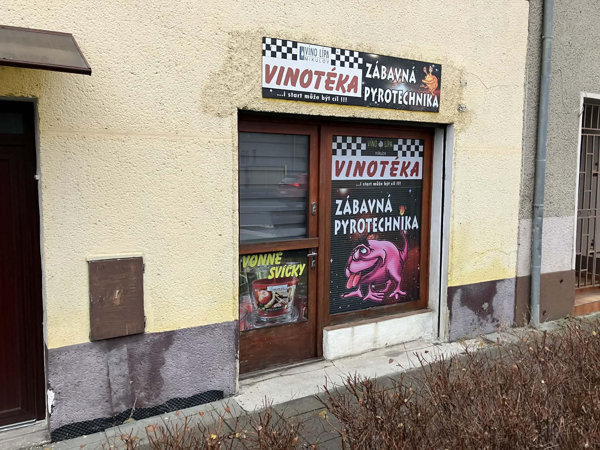 Vinotéka na Chválkovické foto 3